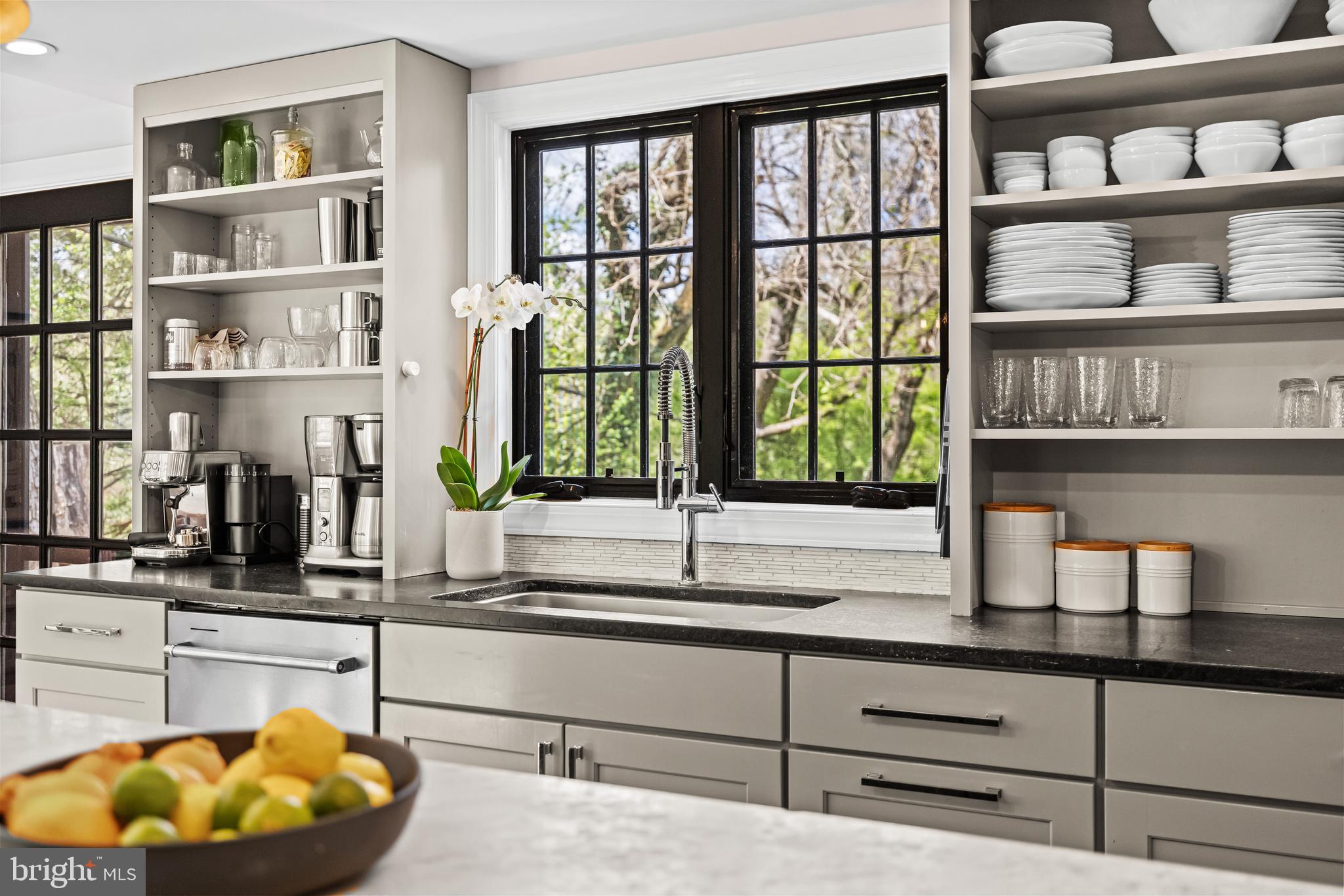 RUXTON - Residential