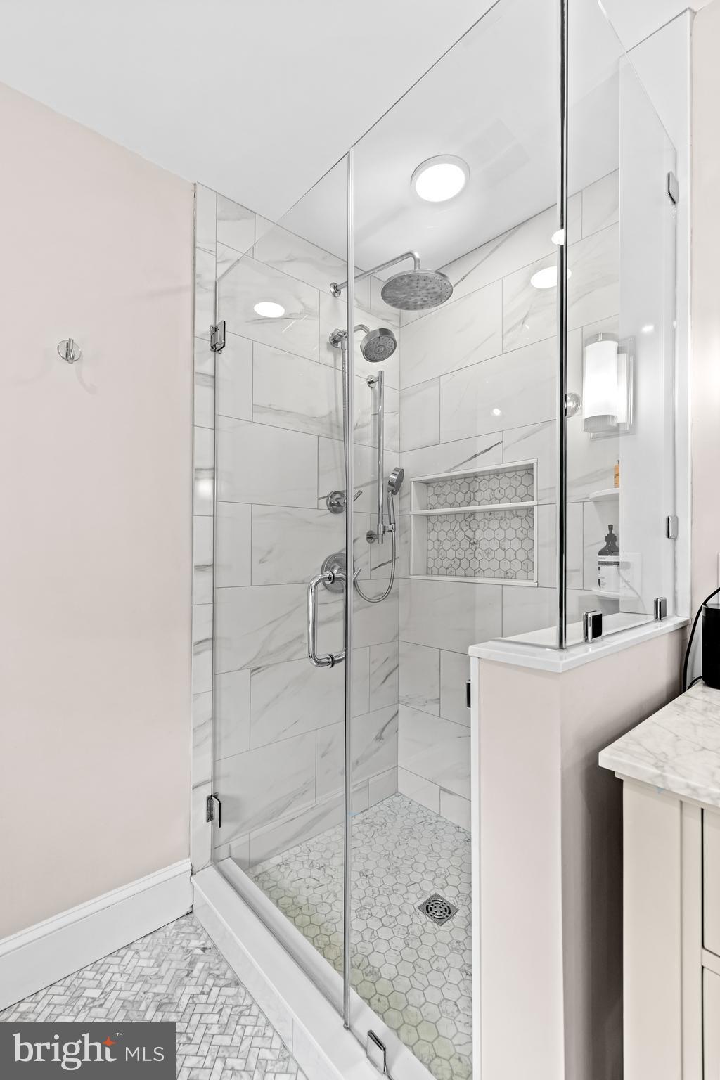 RUXTON - Residential