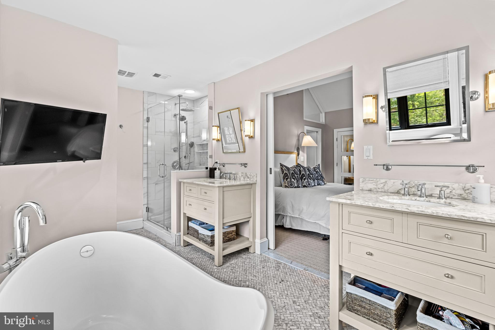 RUXTON - Residential