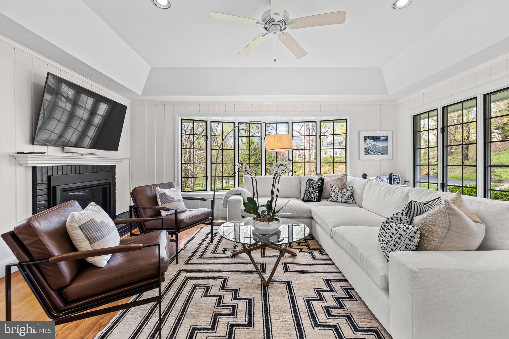 RUXTON - Residential