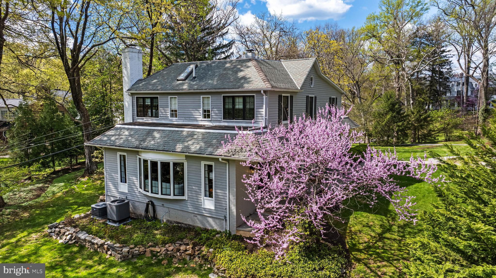 RUXTON - Residential