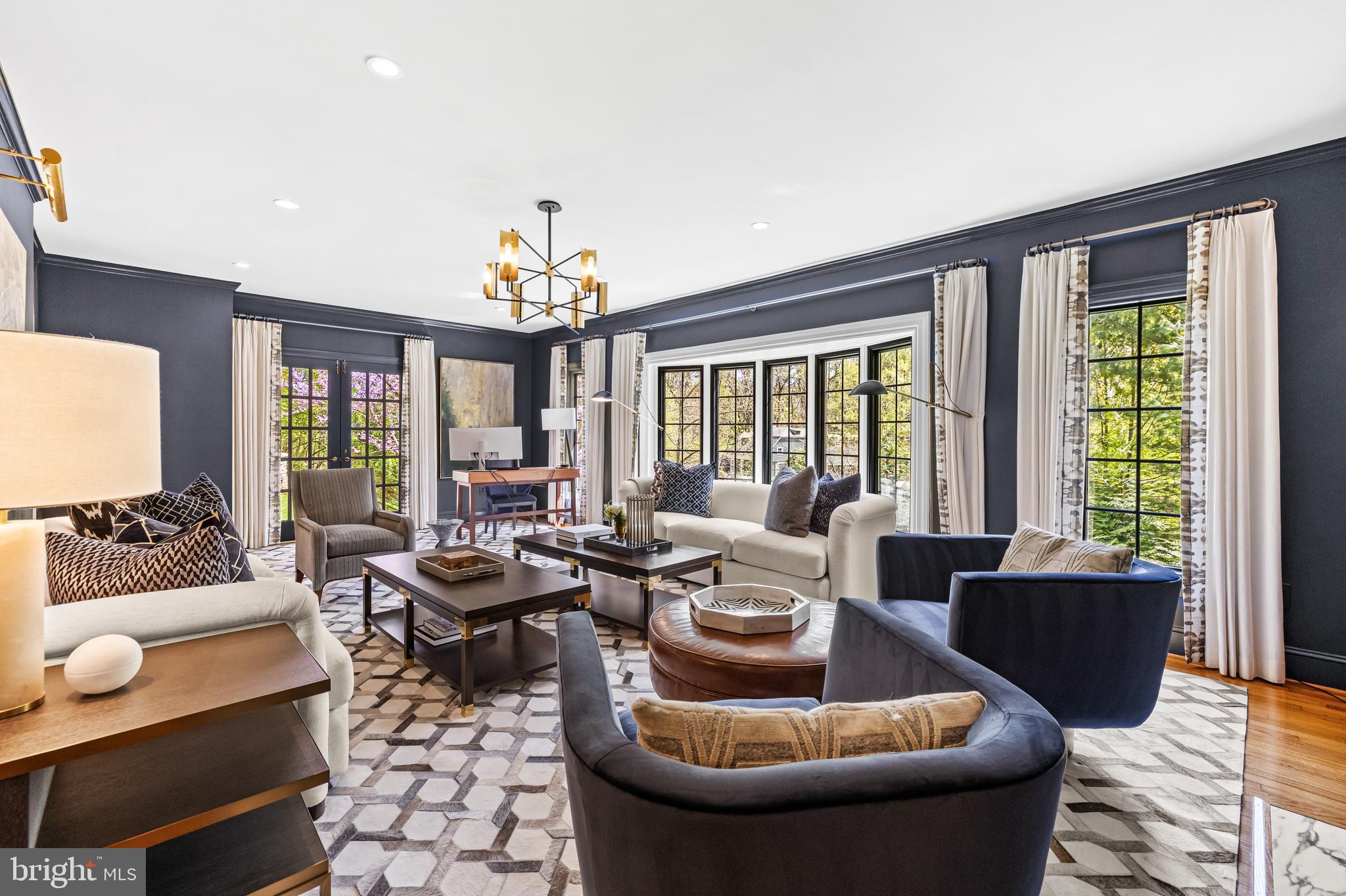 RUXTON - Residential