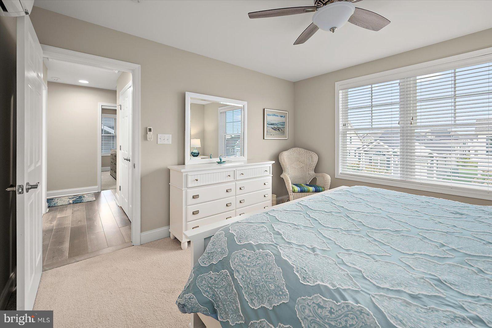 GOVERNORS - Residential