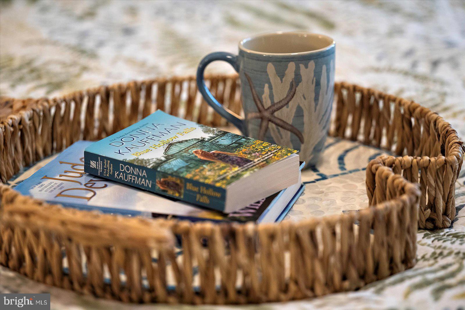 GOVERNORS - Residential