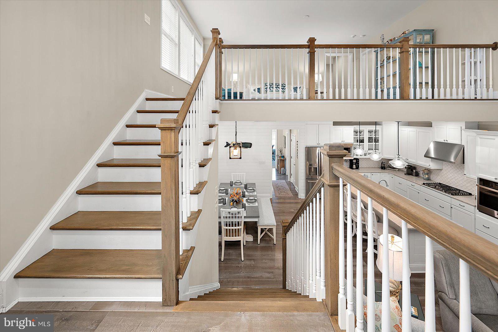 GOVERNORS - Residential