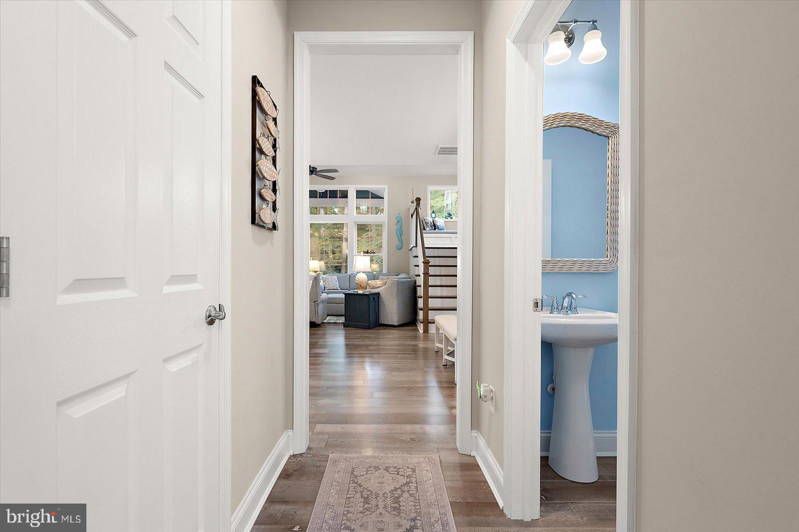 GOVERNORS - Residential