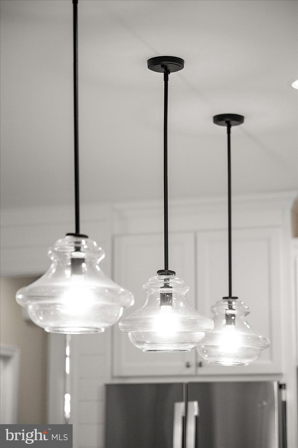 GOVERNORS - Residential