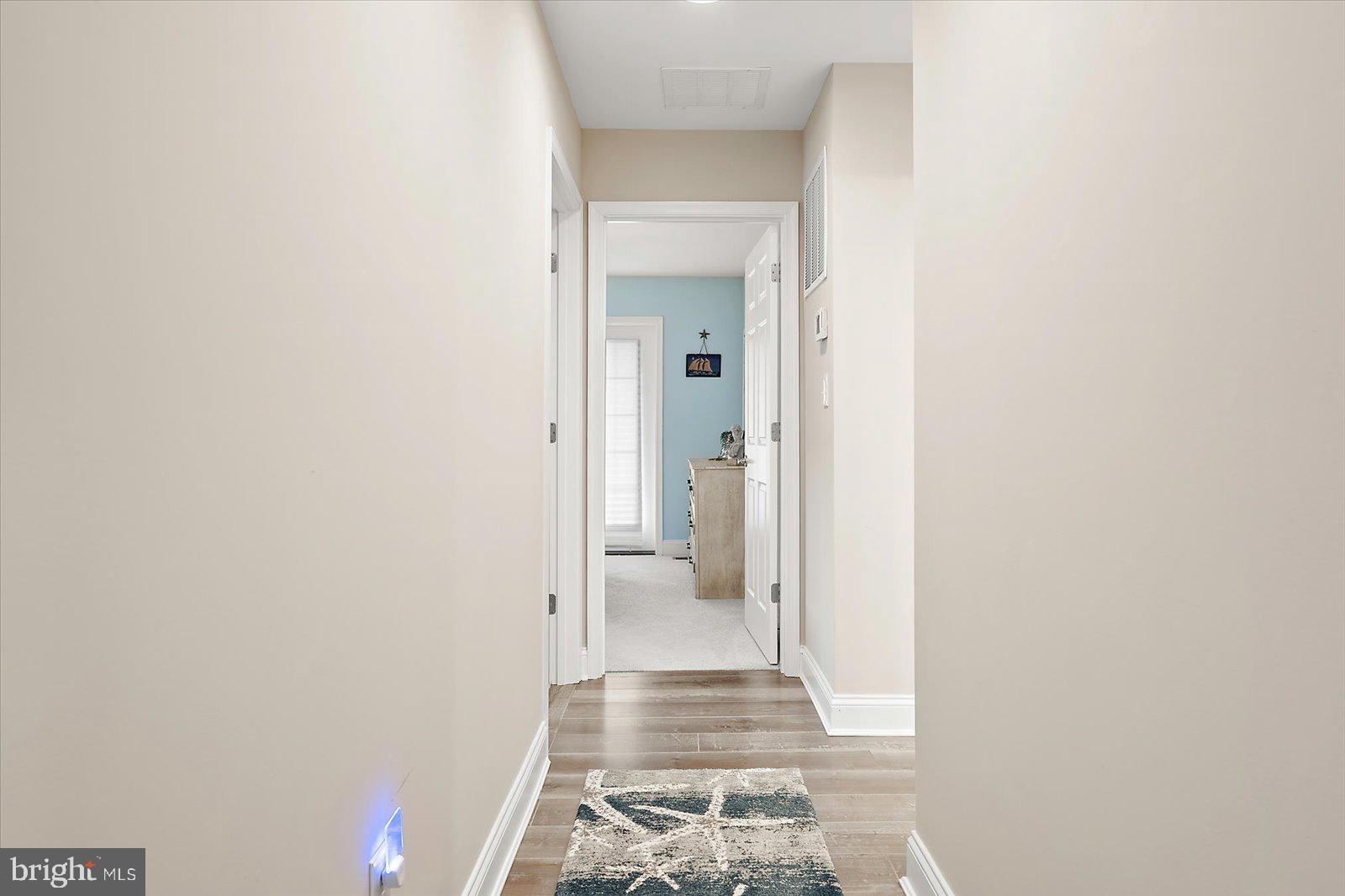 GOVERNORS - Residential