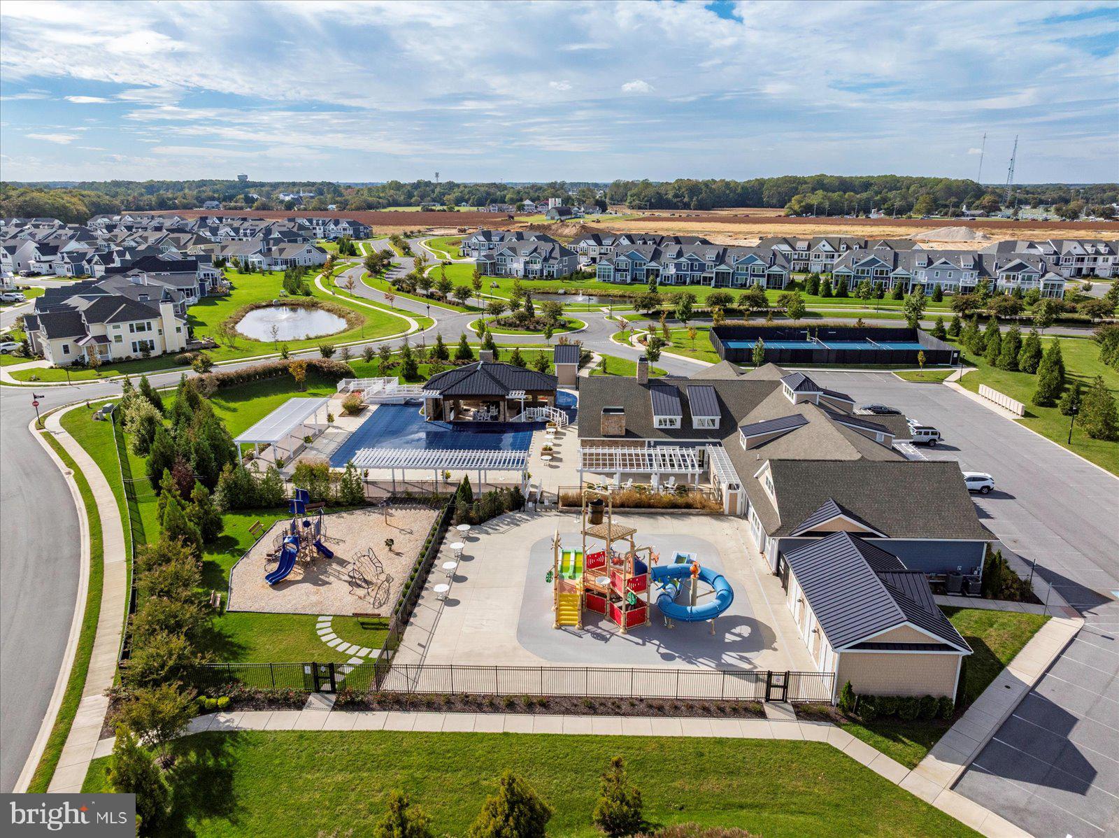 GOVERNORS - Residential