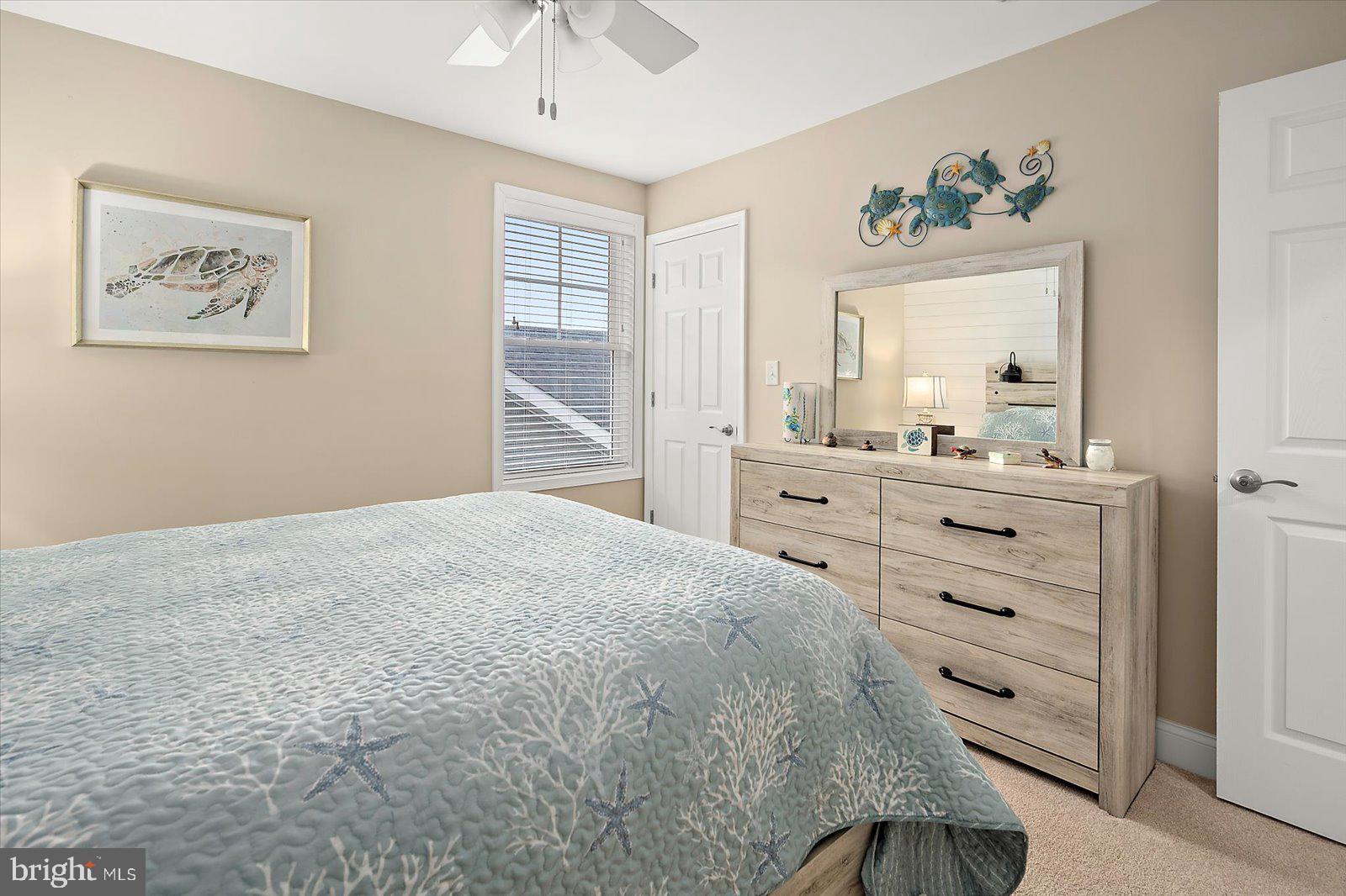 GOVERNORS - Residential