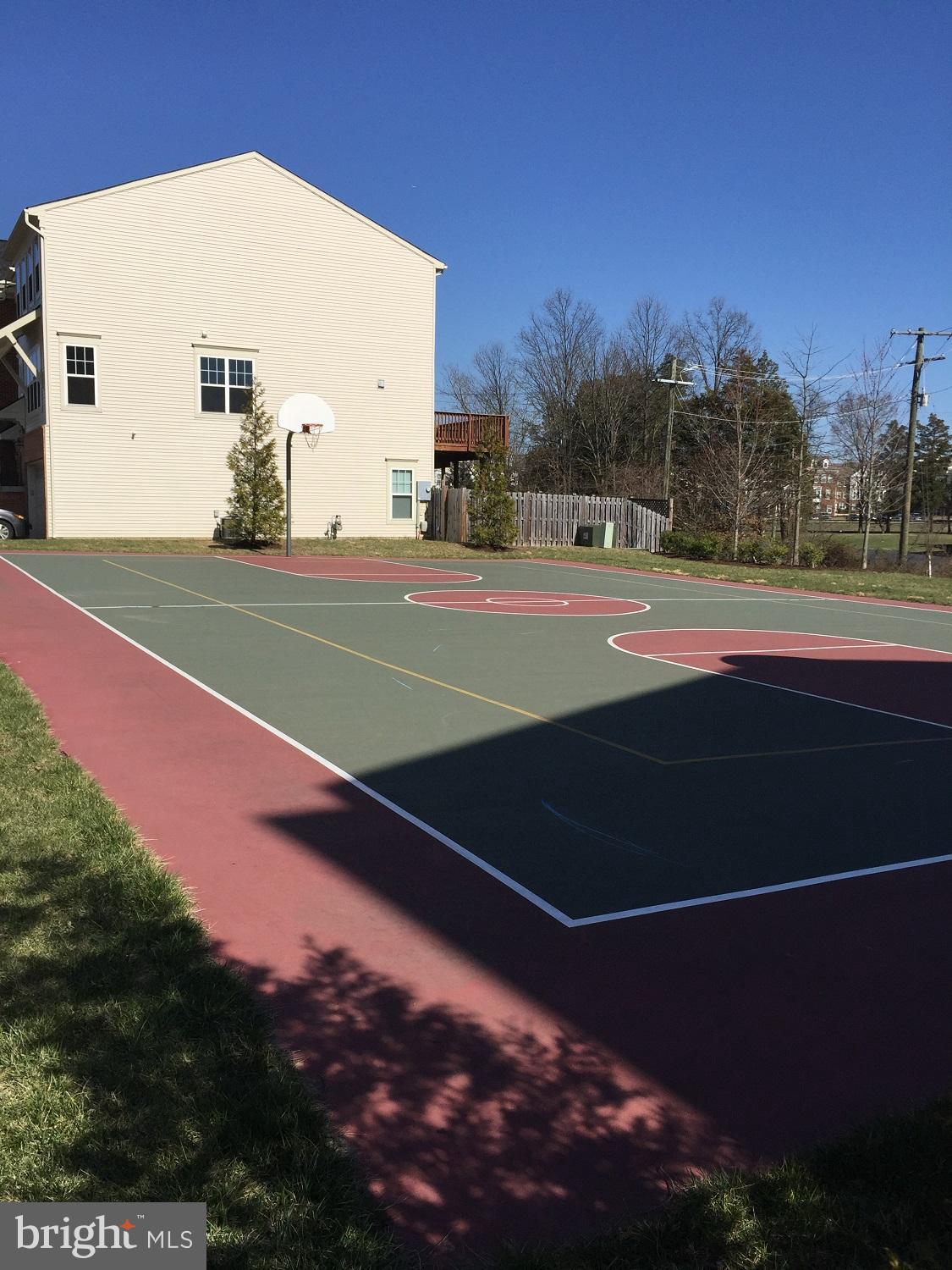 RESERVE AT SOUTH RIDING - Residential Lease