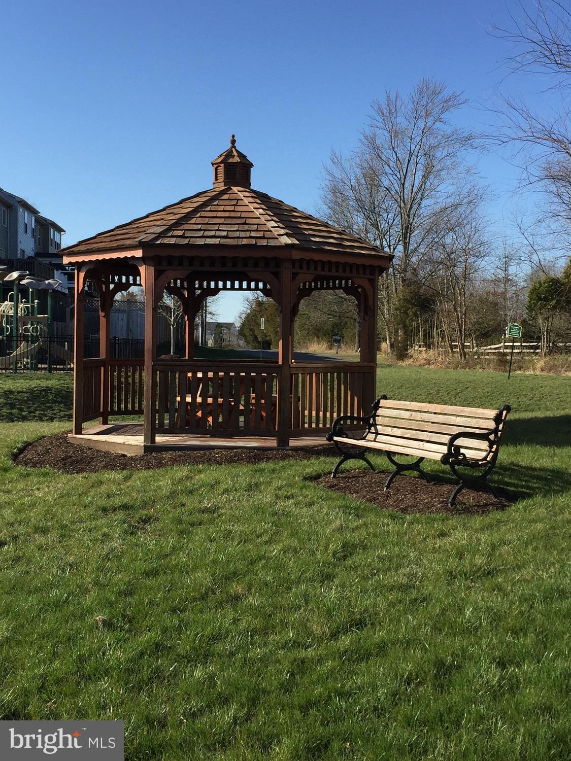 RESERVE AT SOUTH RIDING - Residential Lease