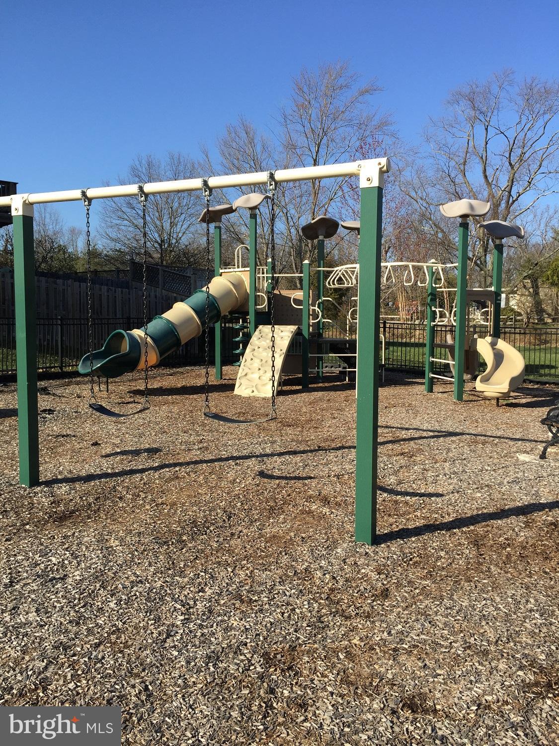 RESERVE AT SOUTH RIDING - Residential Lease