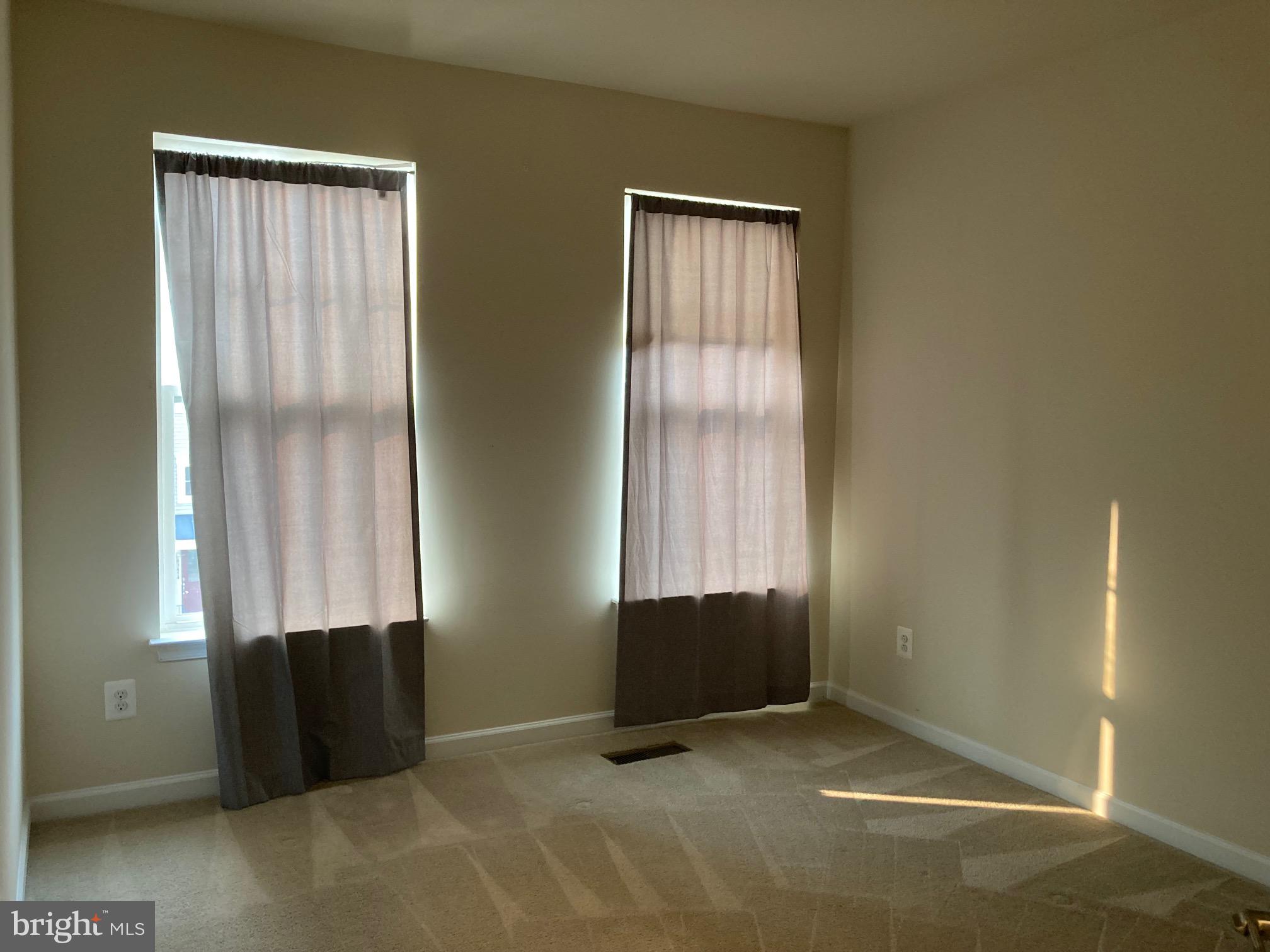 RESERVE AT SOUTH RIDING - Residential Lease