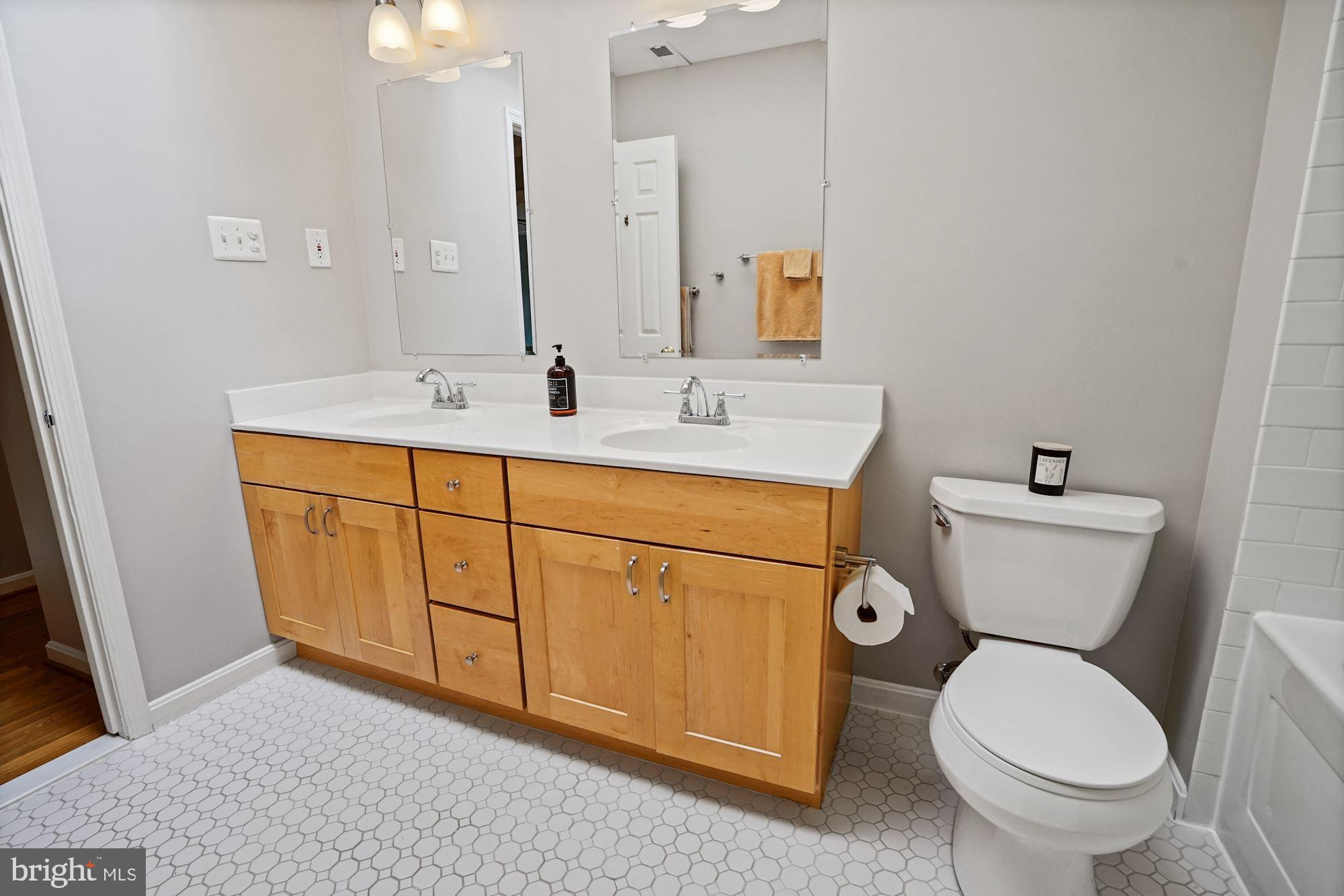 POTOMAC ESTATES - Residential