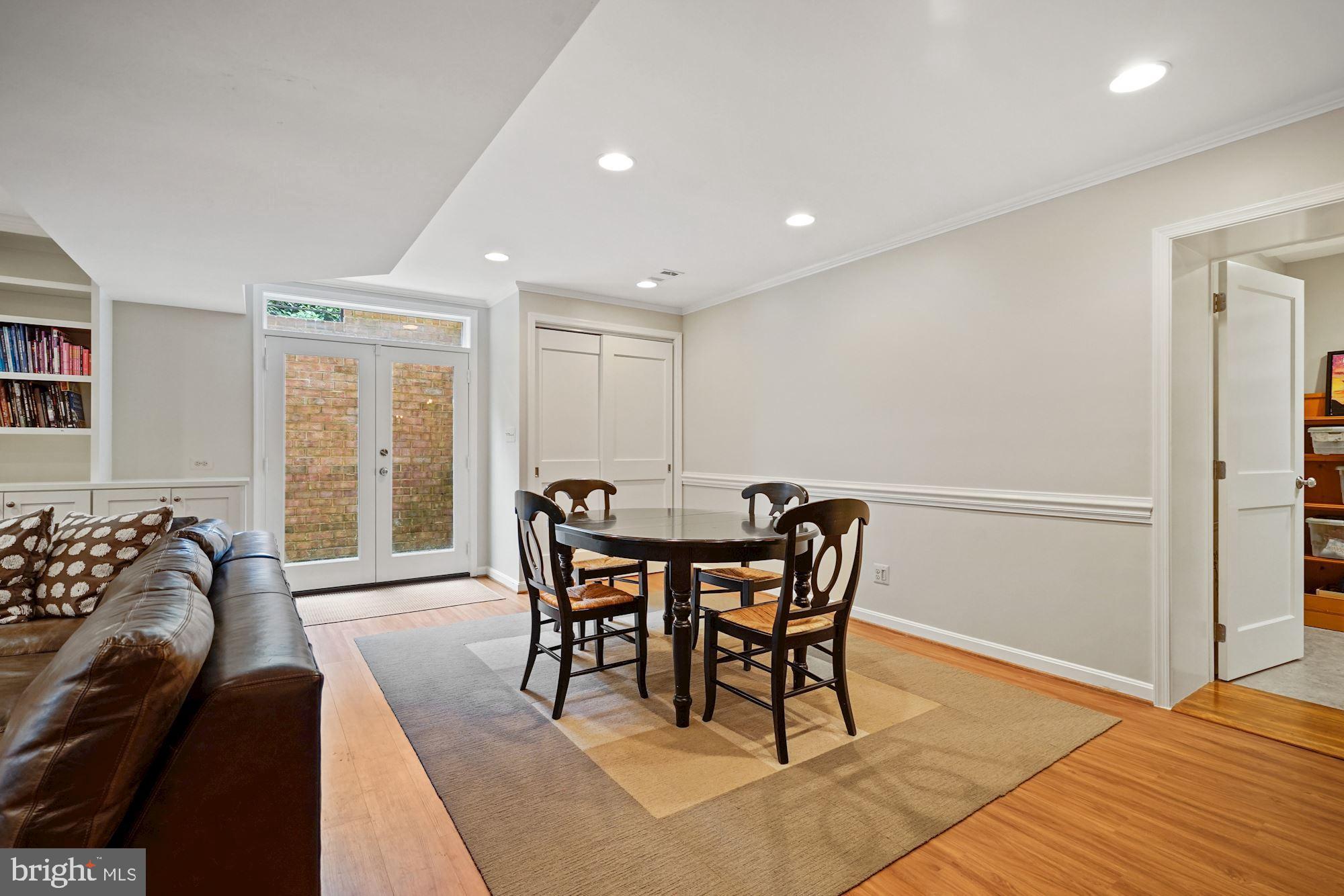 POTOMAC ESTATES - Residential