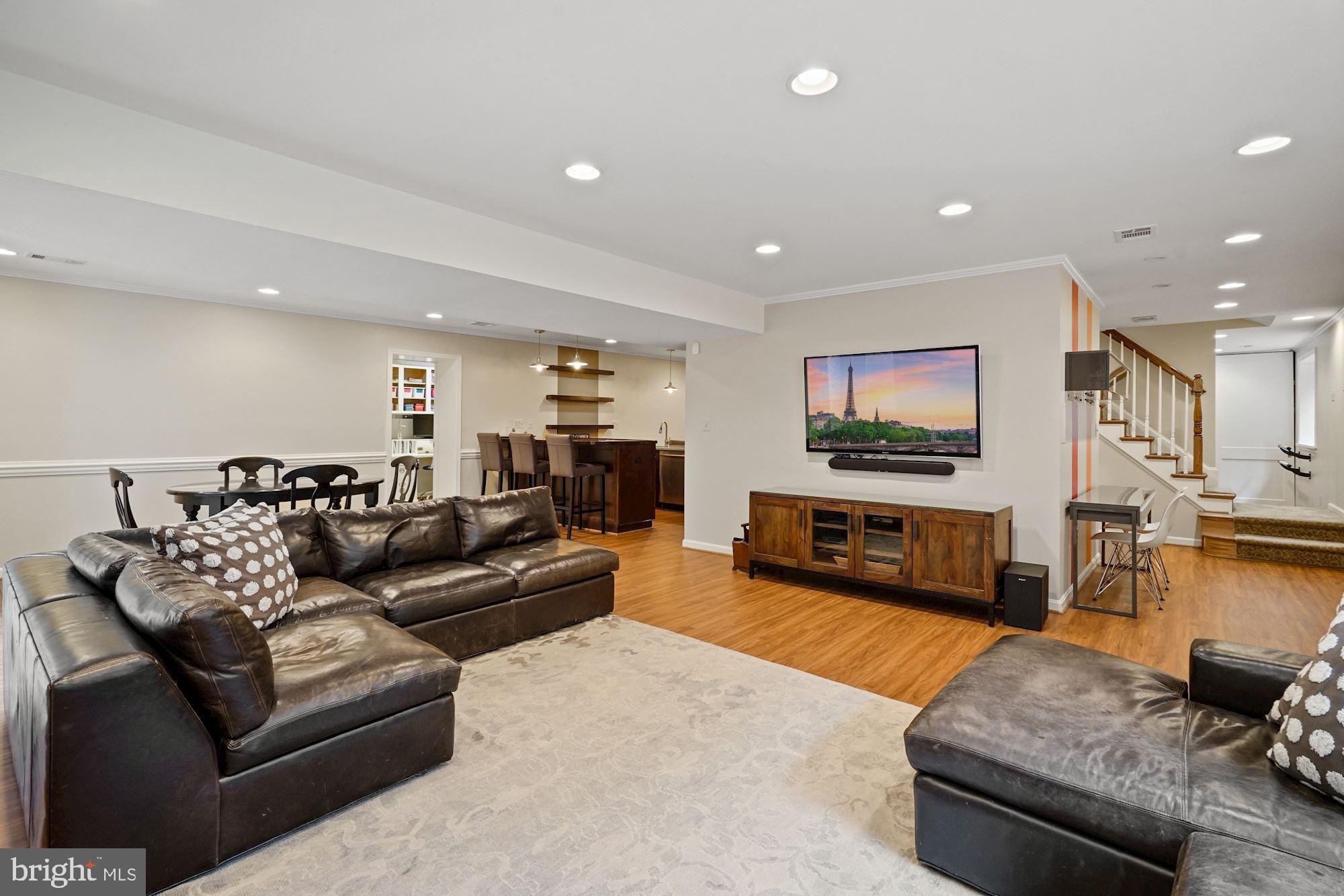 POTOMAC ESTATES - Residential