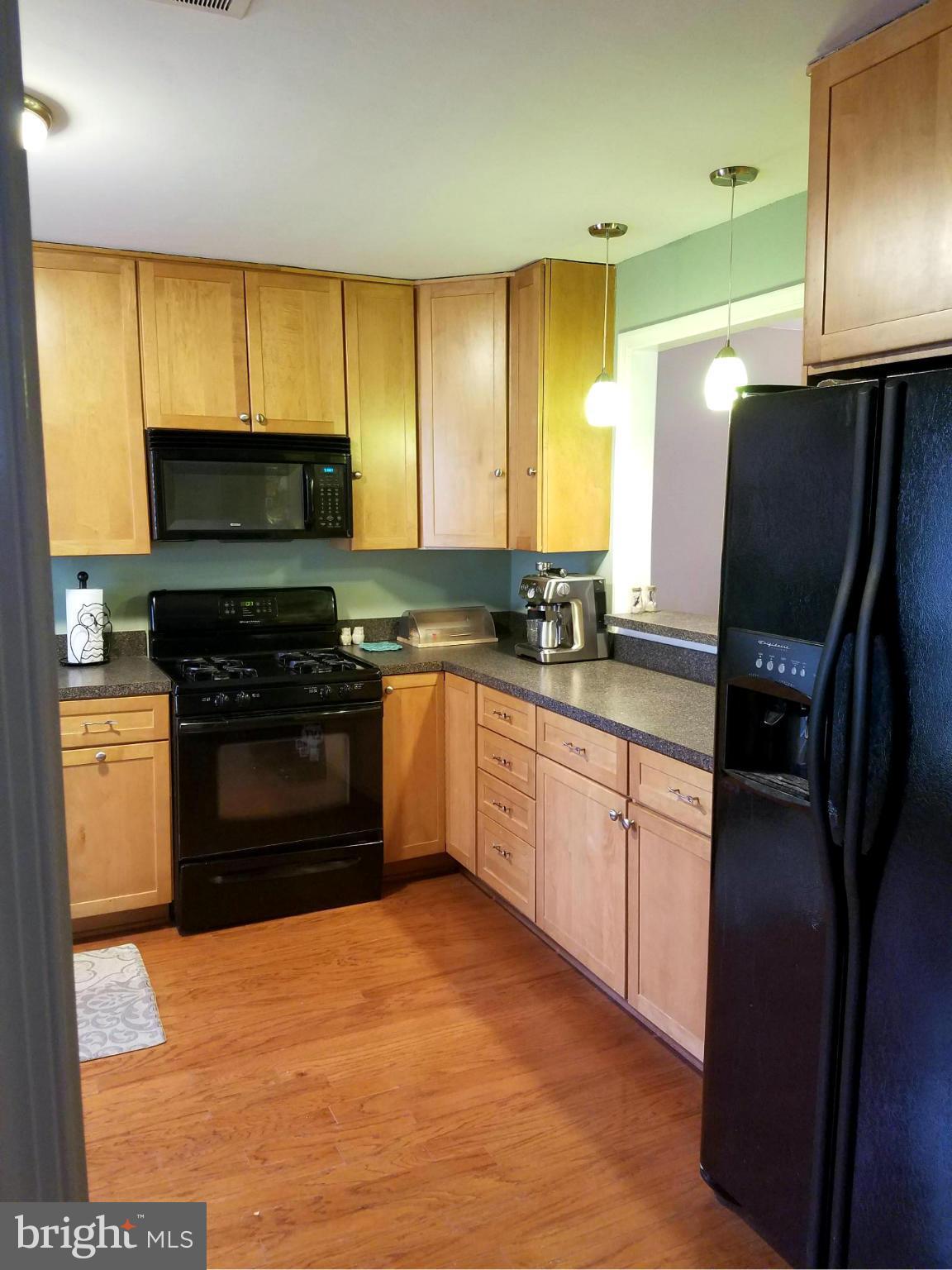 THE OAKTON - Residential Lease