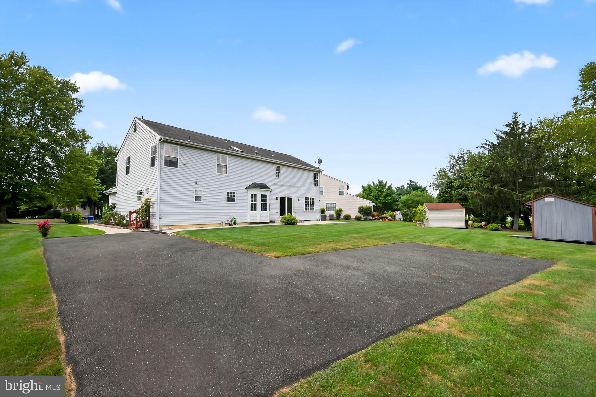 15 BROOK DRIVE