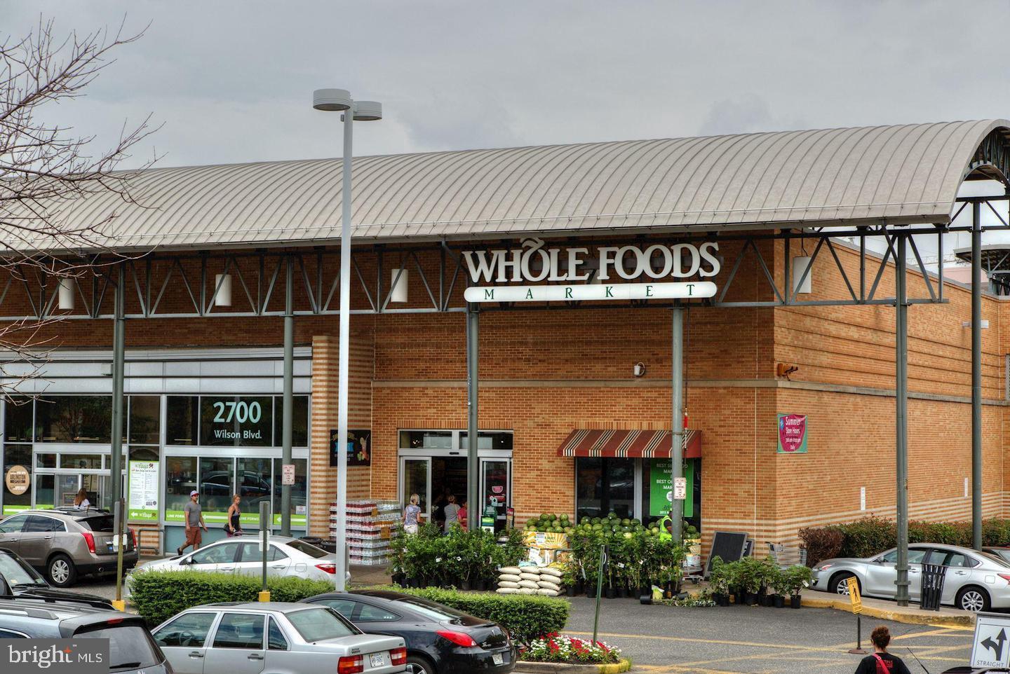 CAMBRIDGE COURTS - Residential Lease