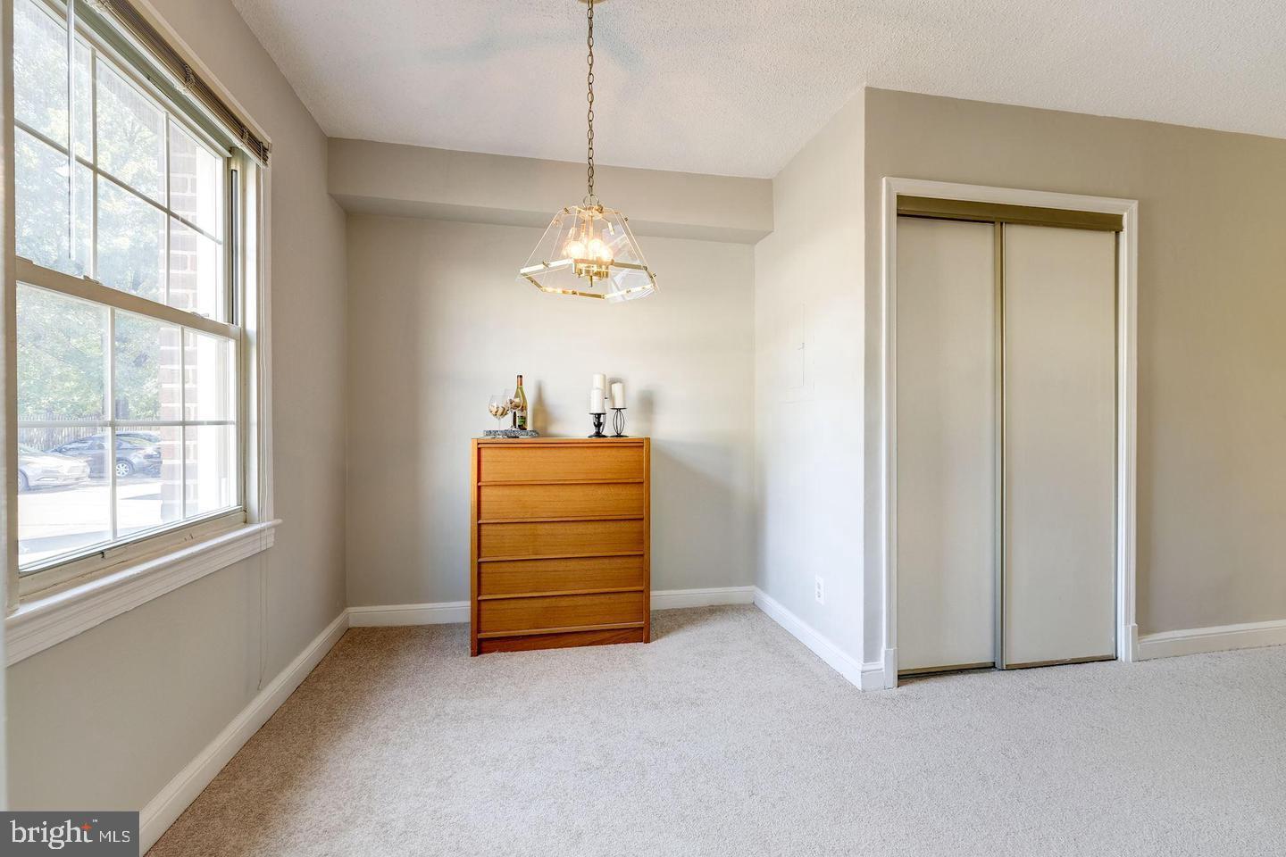 CAMBRIDGE COURTS - Residential Lease