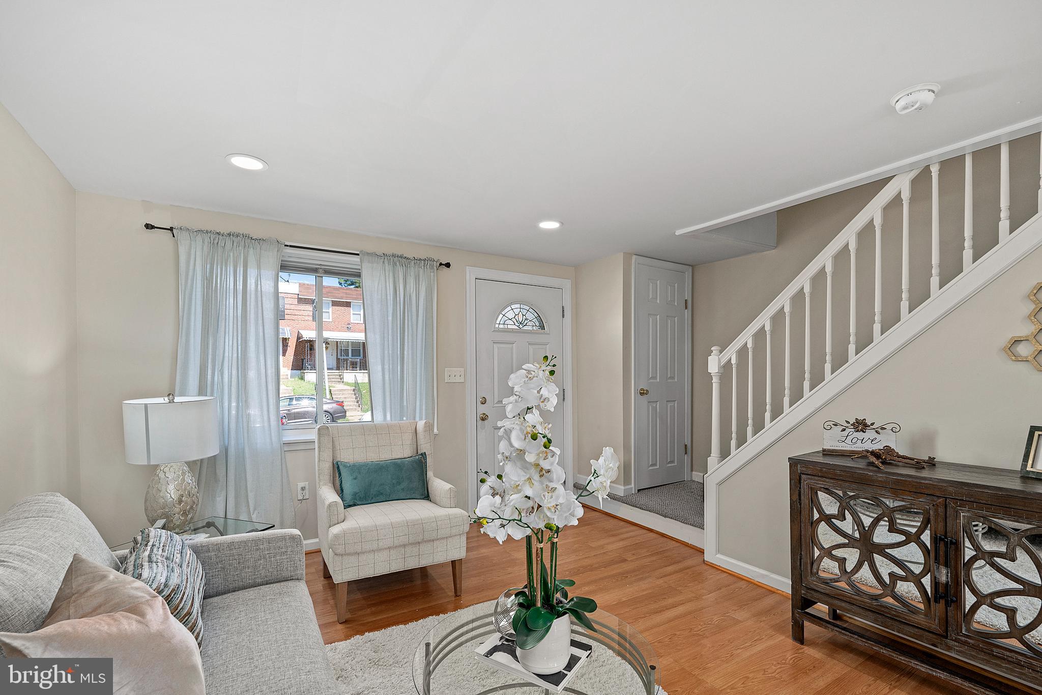 ROSEMONT - Residential