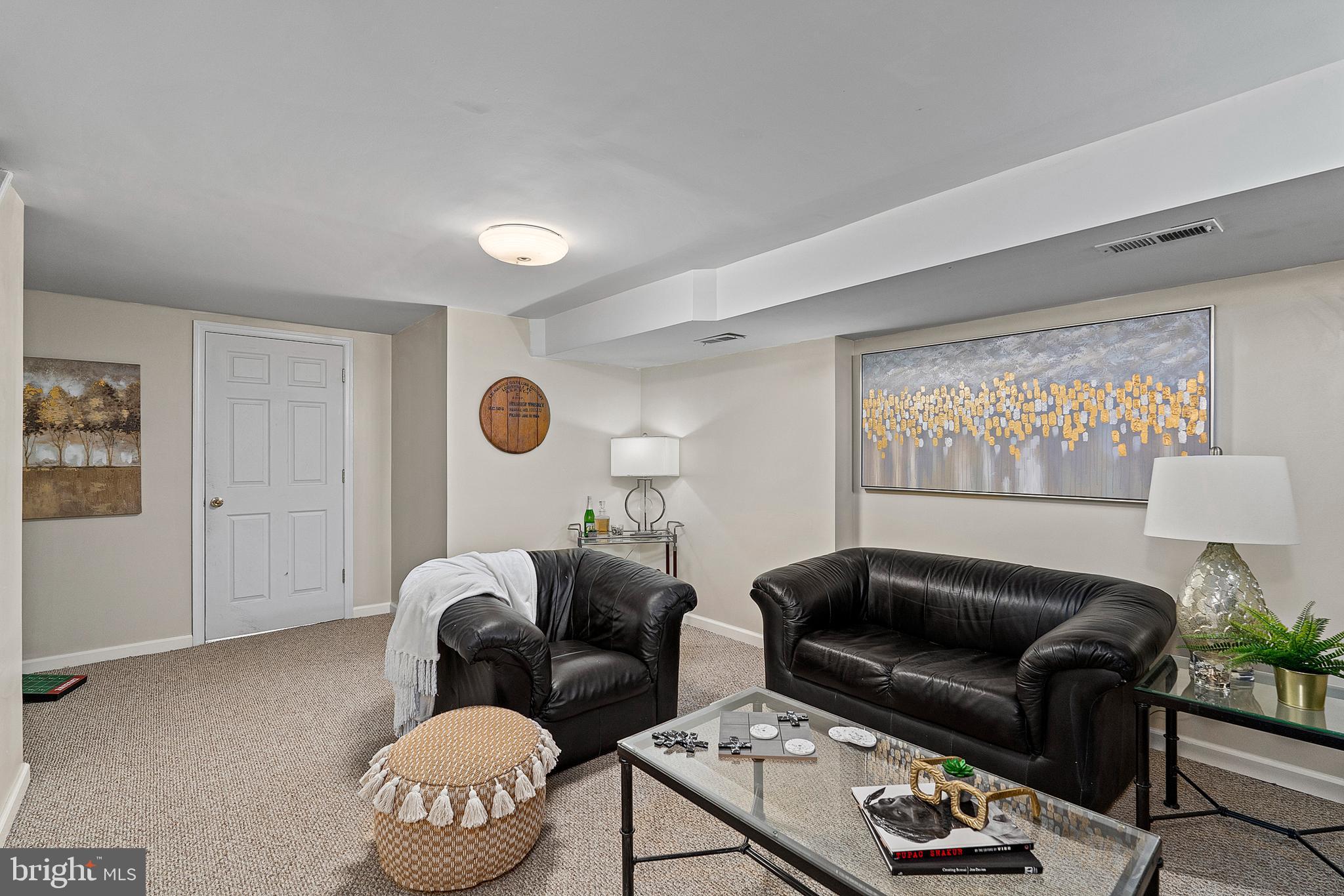 ROSEMONT - Residential