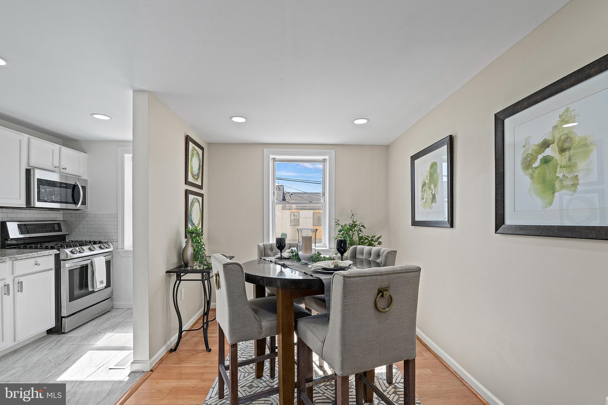 ROSEMONT - Residential