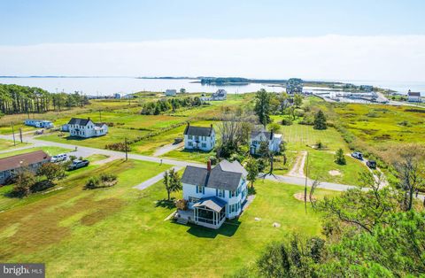 1606 STEAMBOAT WHARF ROAD FISHING CREEK MD 21634