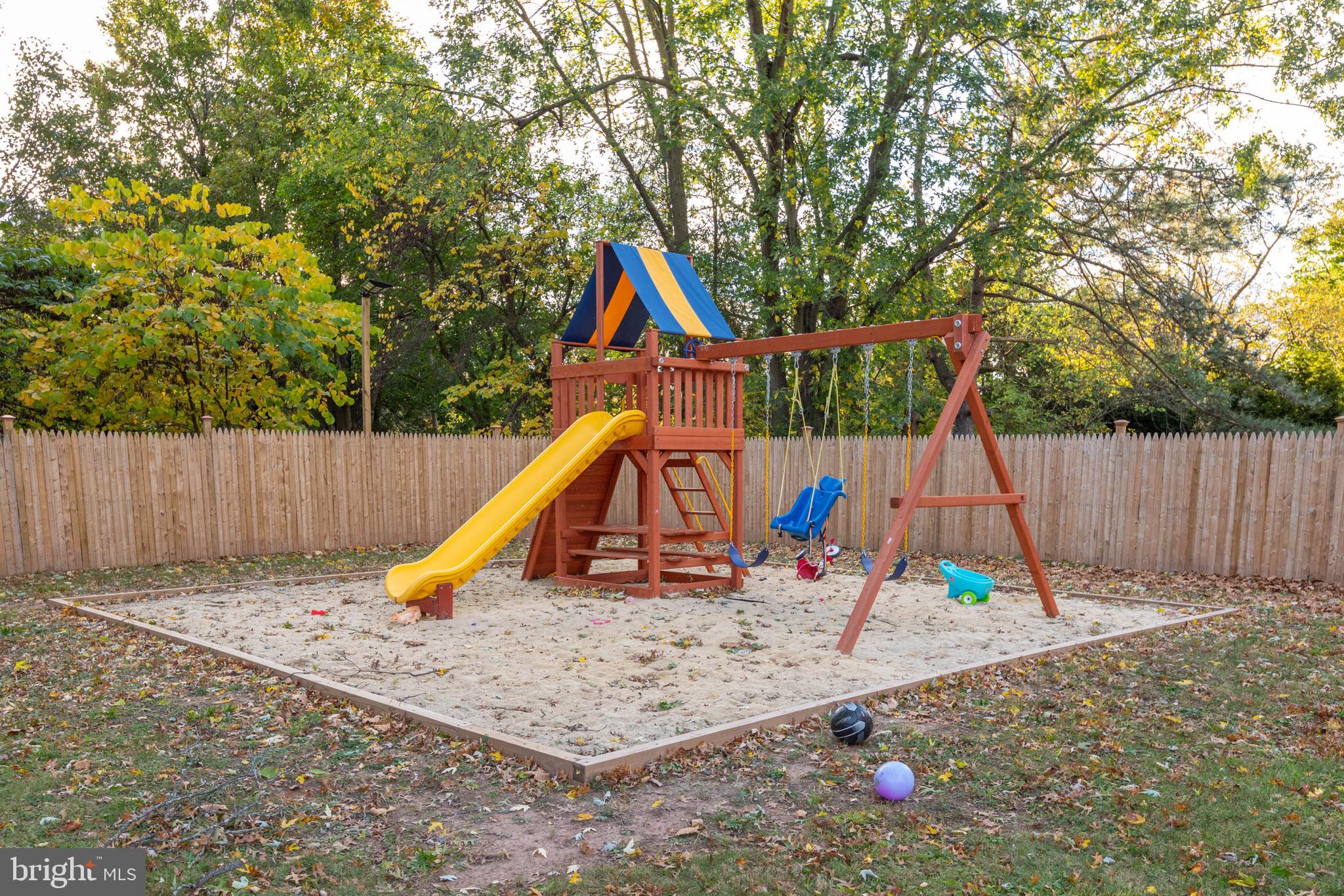 DEER RUN - Residential