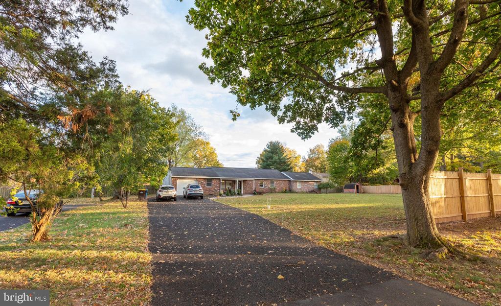 Photo of 1315 Deer Run Road, HATFIELD, PA 19440 (MLS # PAMC2160350)