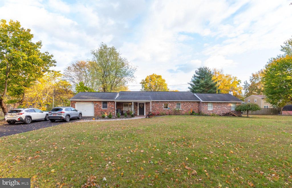 Photo of 1315 Deer Run Road, HATFIELD, PA 19440 (MLS # PAMC2160350)