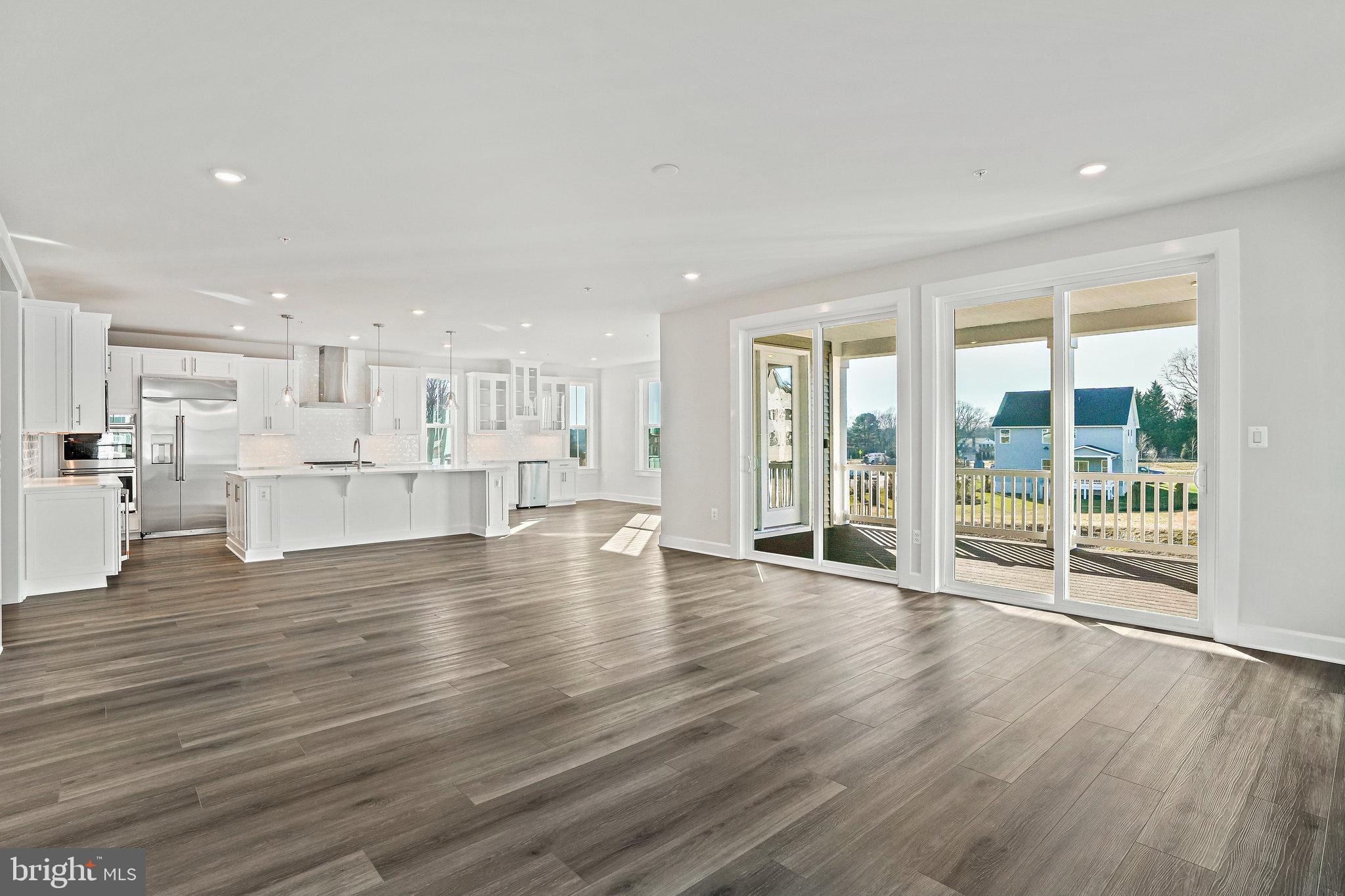 WELLINGTON - Residential