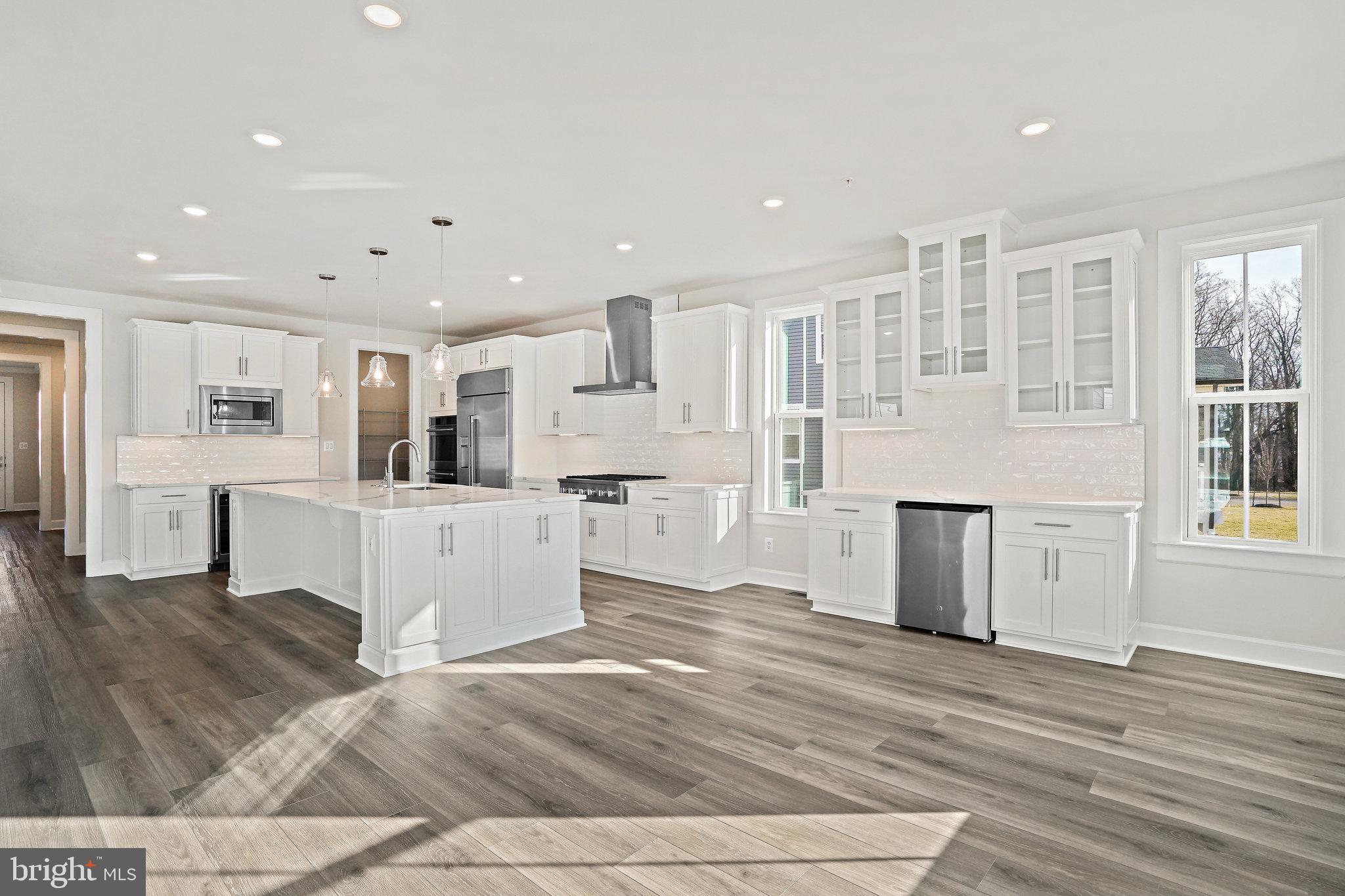 WELLINGTON - Residential