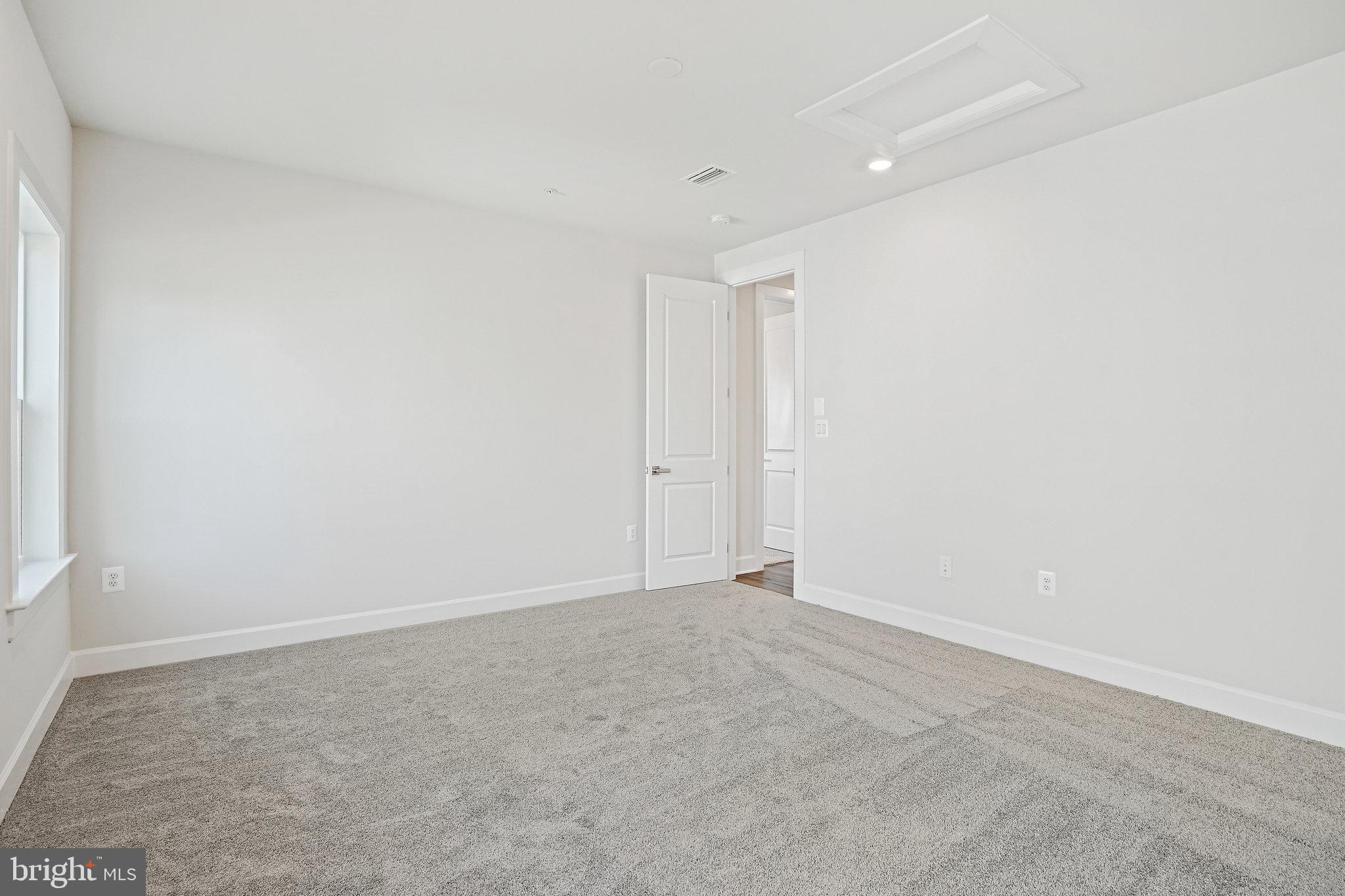 WELLINGTON - Residential