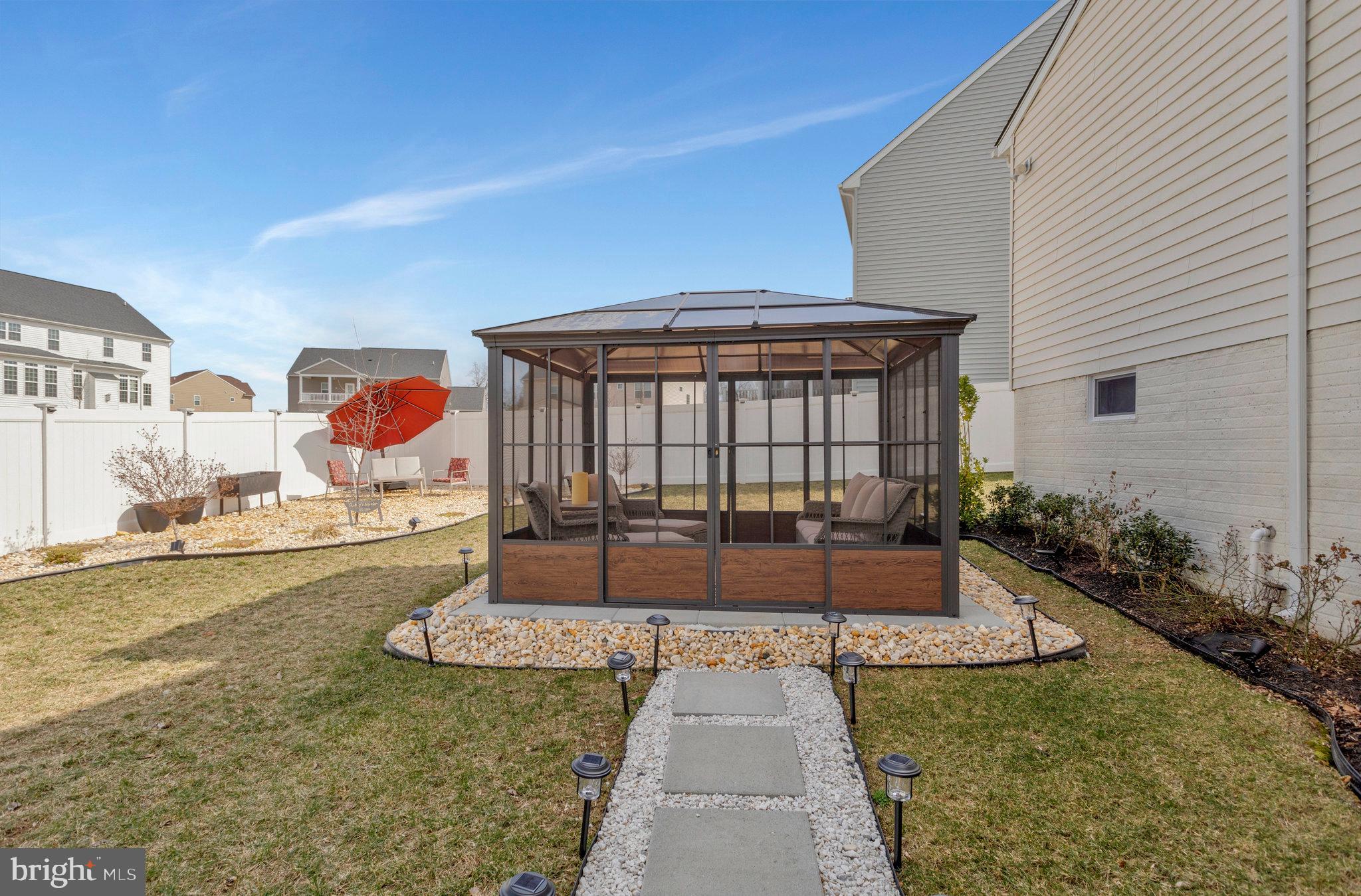 VILLAGES OF SAVANNAH - Residential