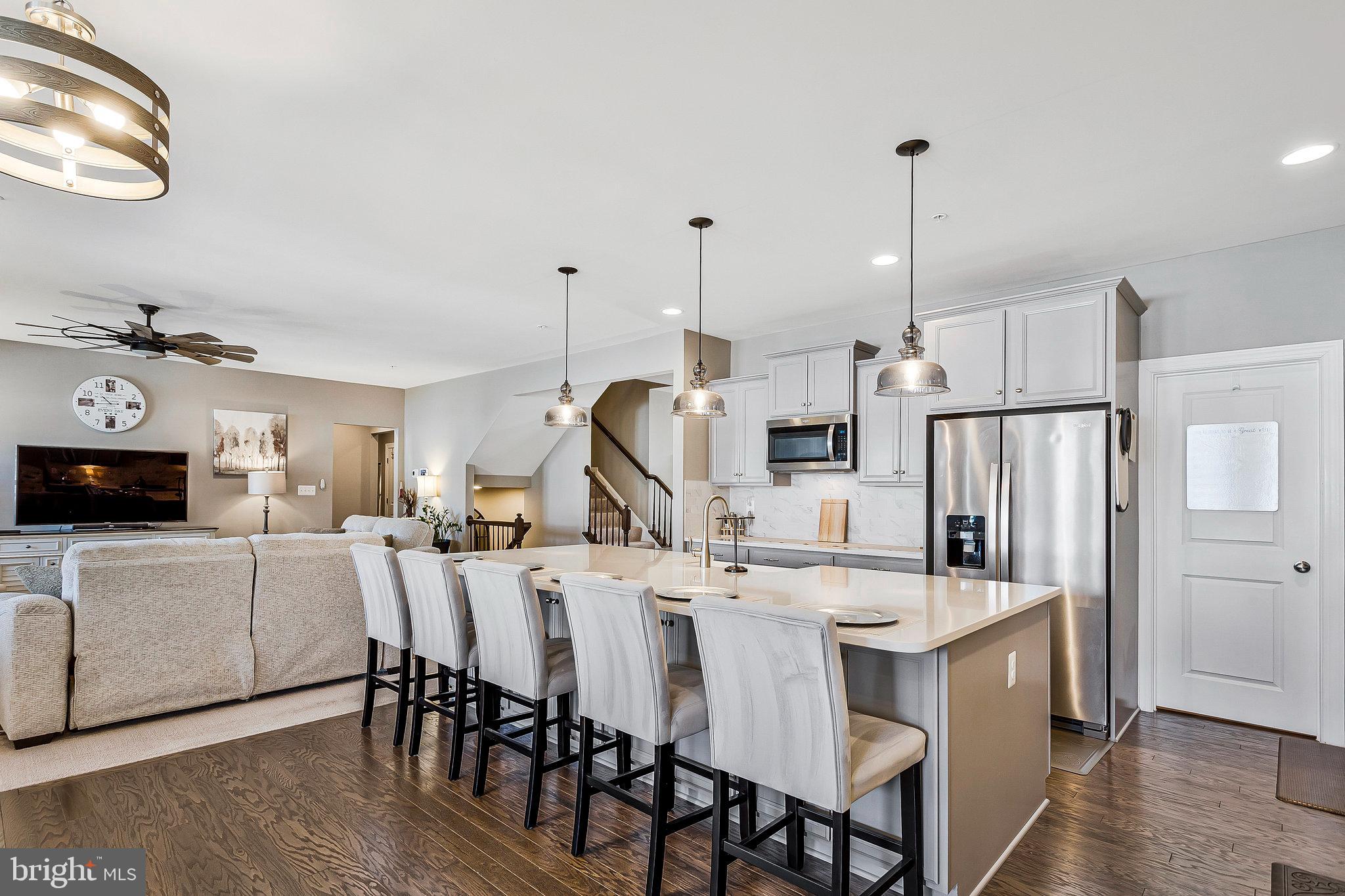 VILLAGES OF SAVANNAH - Residential