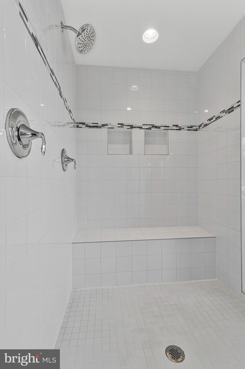 VILLAGES OF SAVANNAH - Residential