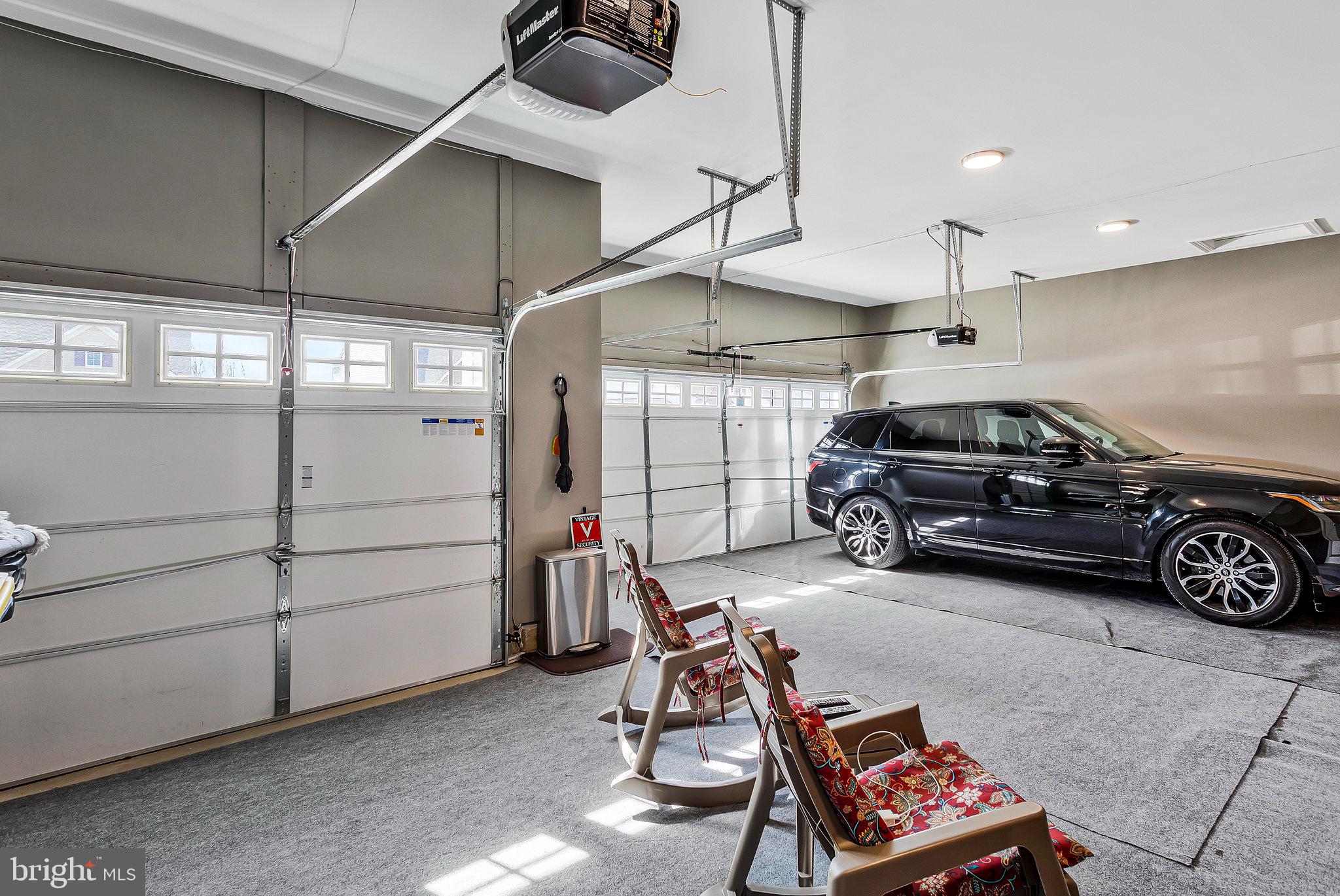 VILLAGES OF SAVANNAH - Residential