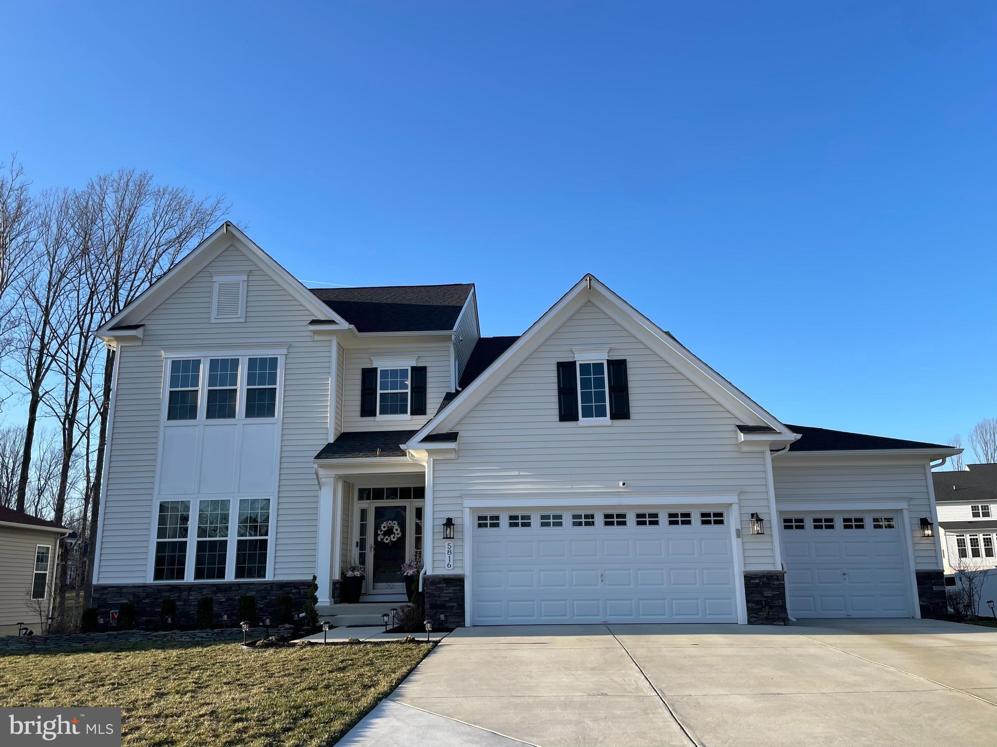 VILLAGES OF SAVANNAH - Residential