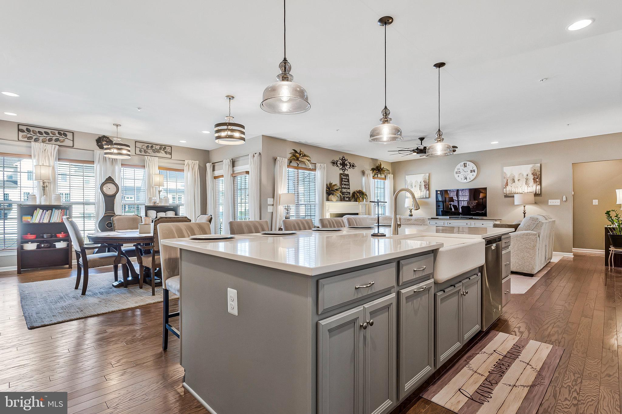 VILLAGES OF SAVANNAH - Residential