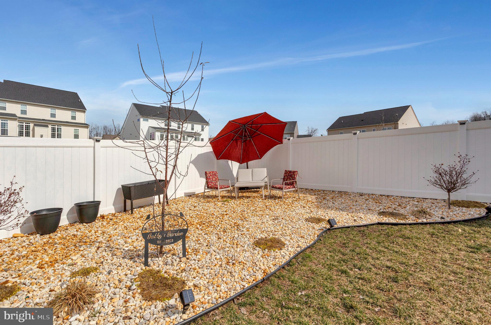 VILLAGES OF SAVANNAH - Residential