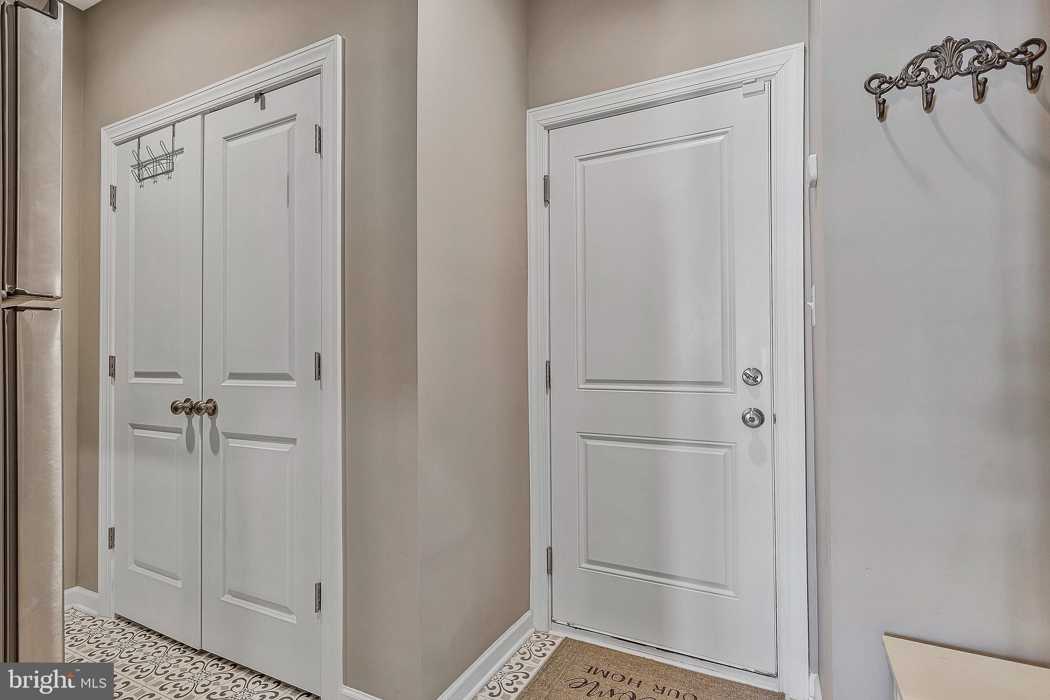 VILLAGES OF SAVANNAH - Residential