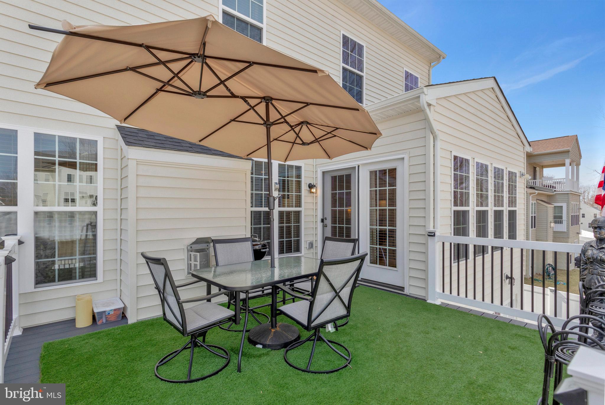 VILLAGES OF SAVANNAH - Residential