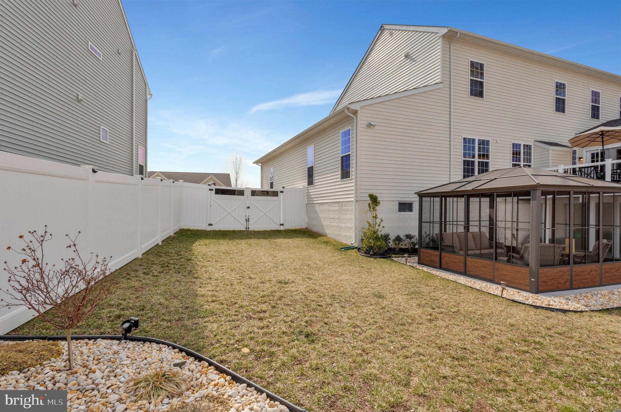 VILLAGES OF SAVANNAH - Residential