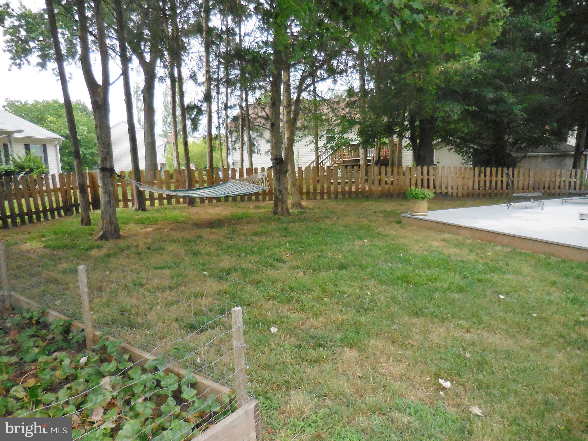 XANADU ESTATES - Residential