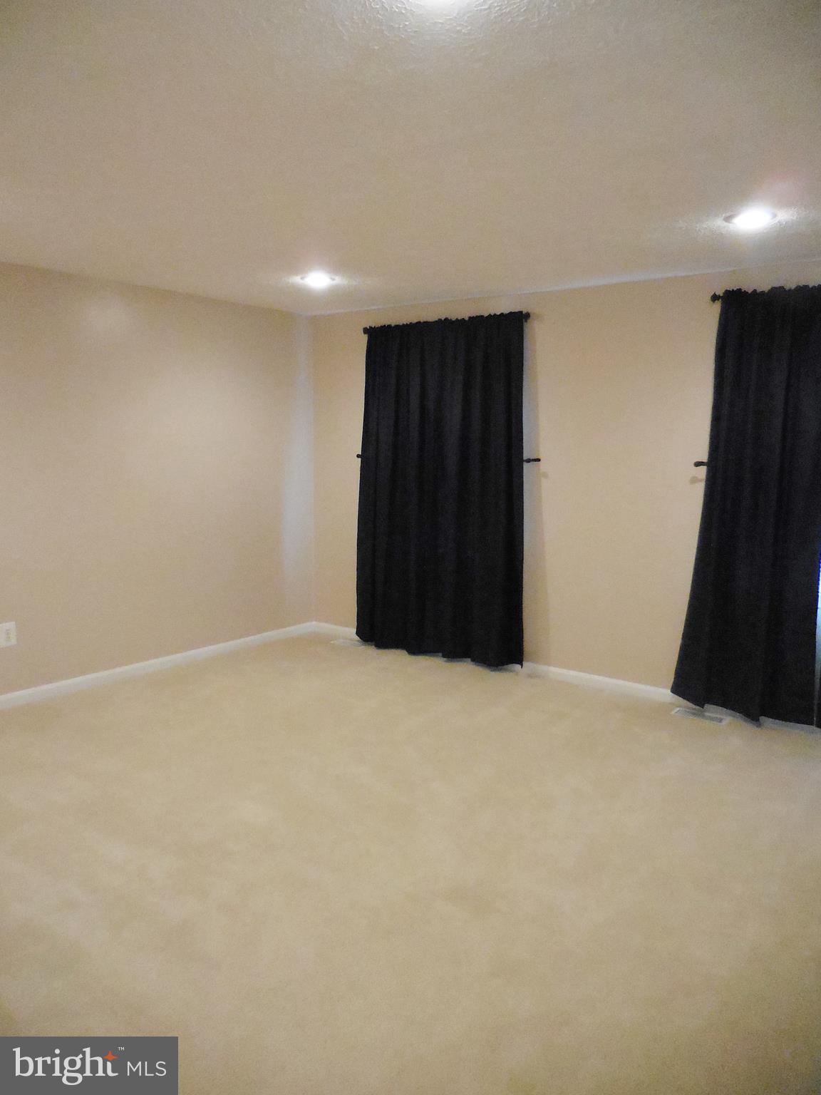 XANADU ESTATES - Residential