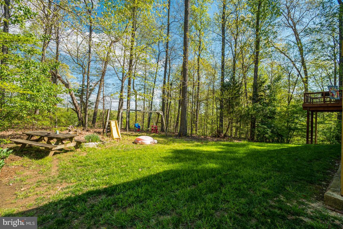 LEE'S HILL COLECHESTER VILLAGE - Residential