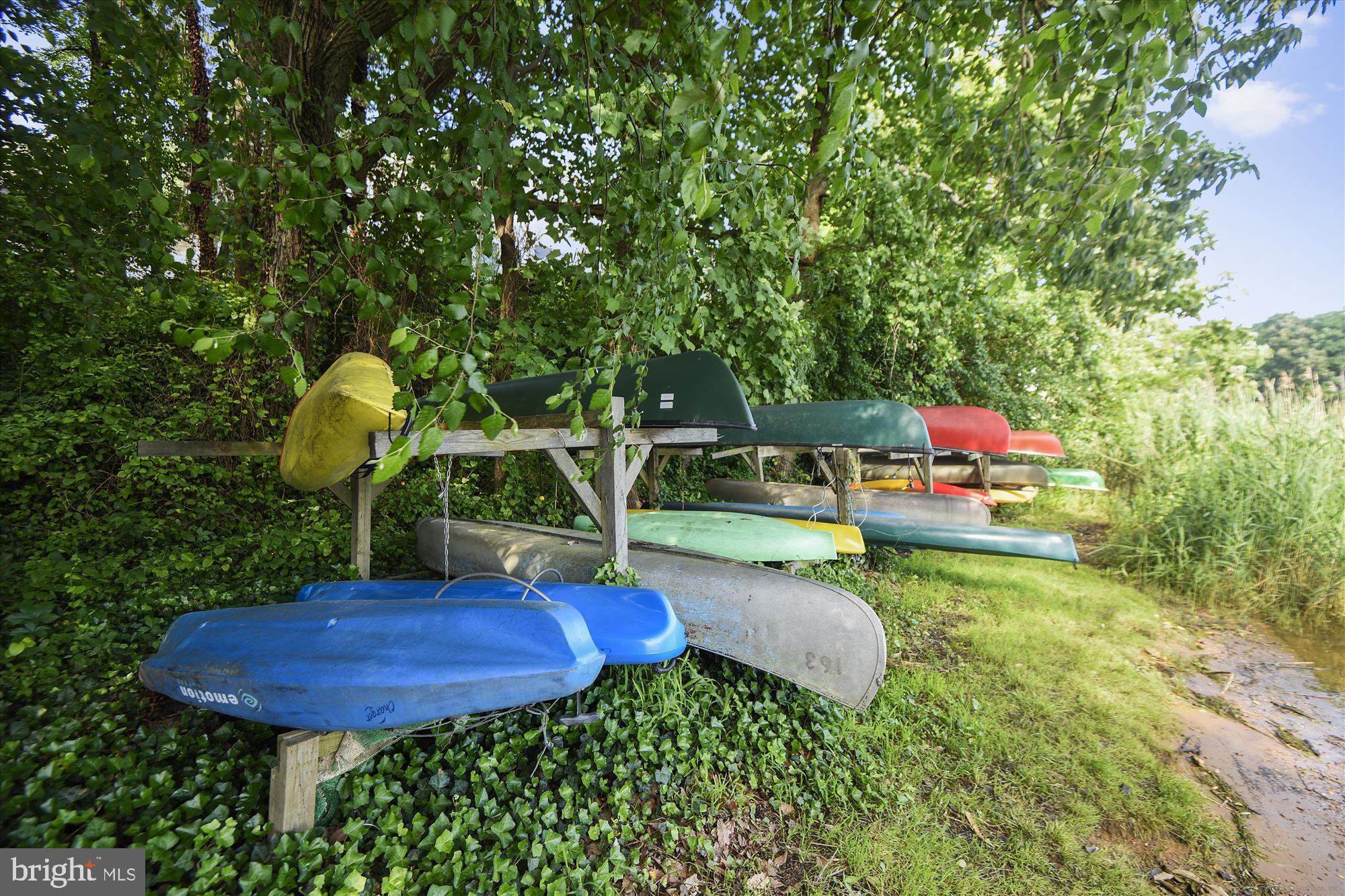 ADMIRAL HEIGHTS - Residential