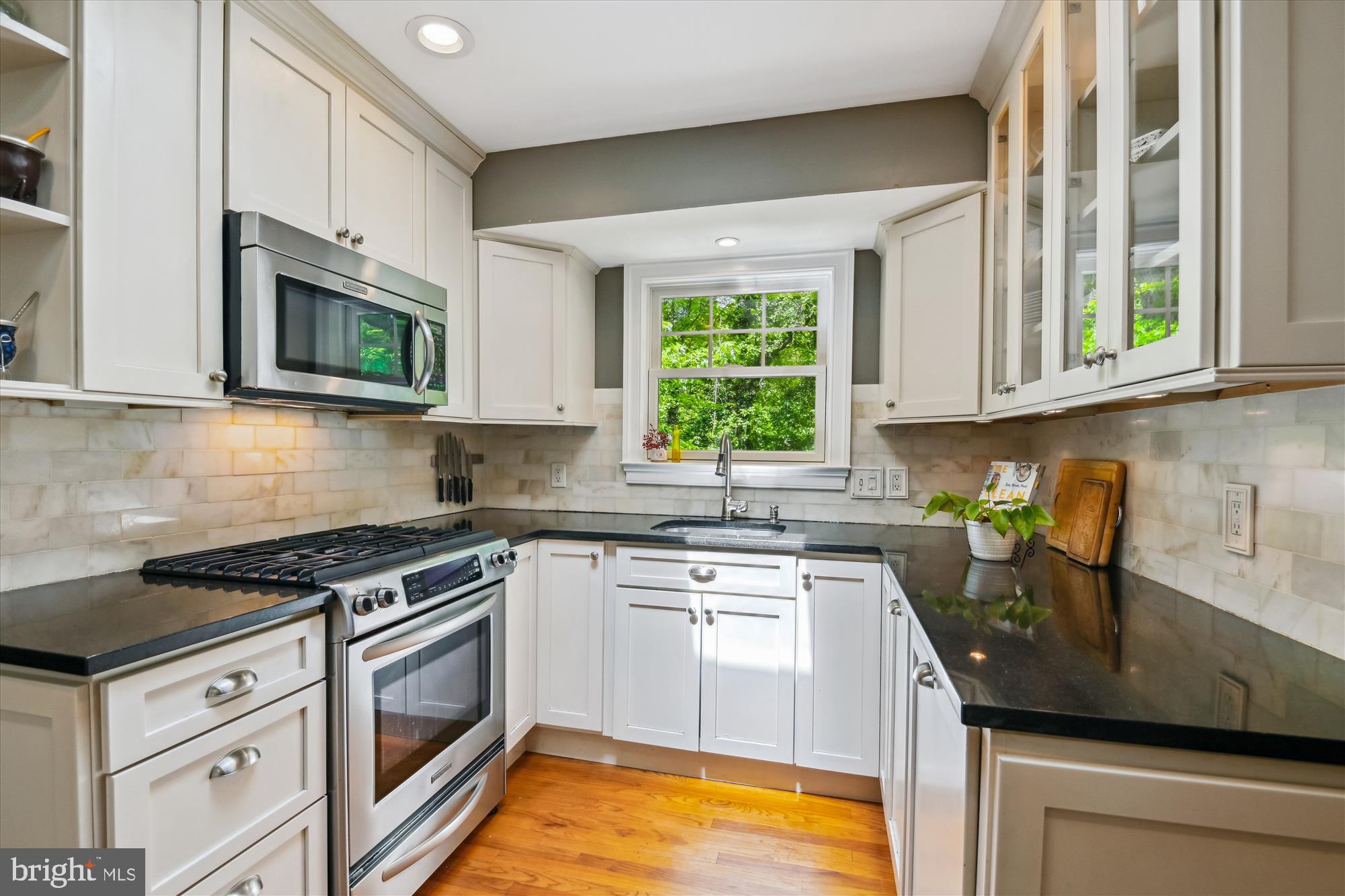 ADMIRAL HEIGHTS - Residential